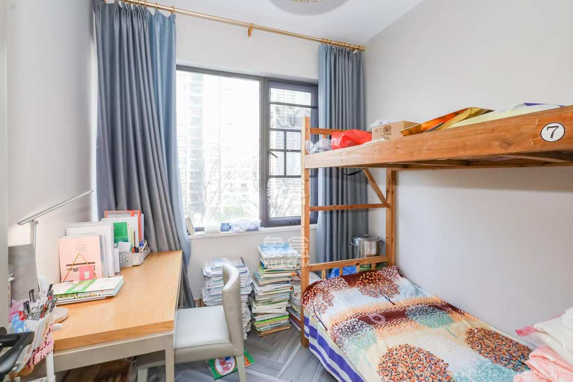 旭辉藏郡(藏郡、旭湘华府) 3室2厅1卫 3600.0元/月 旭辉藏郡(藏郡、旭湘华府) 3室2厅1卫 3600.0元/月室内图