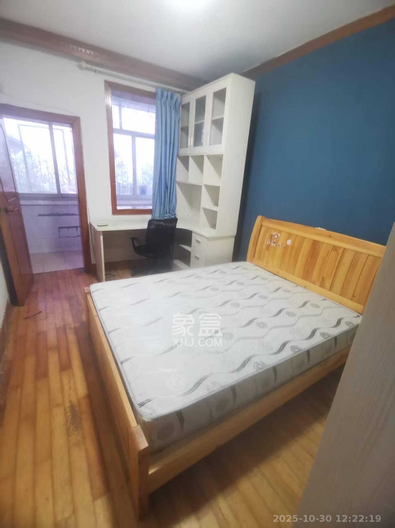 团市委宿舍南栋  2室1厅1卫    2000.0元/月