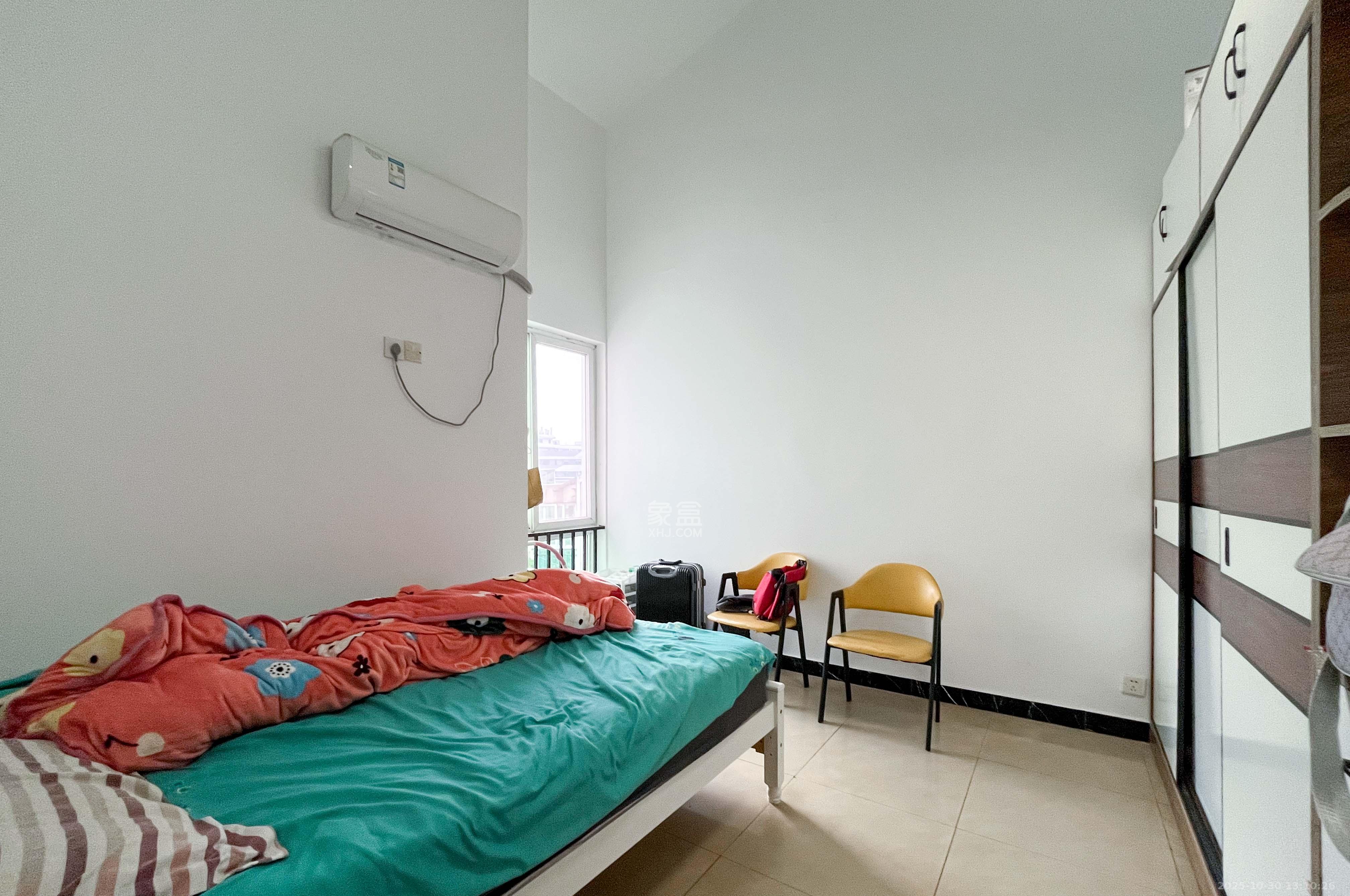 恩瑞麓山名园(龙王港小区)  2室1厅1卫    39.0万 恩瑞麓山名园(龙王港小区)  2室1厅1卫    39.0万其他