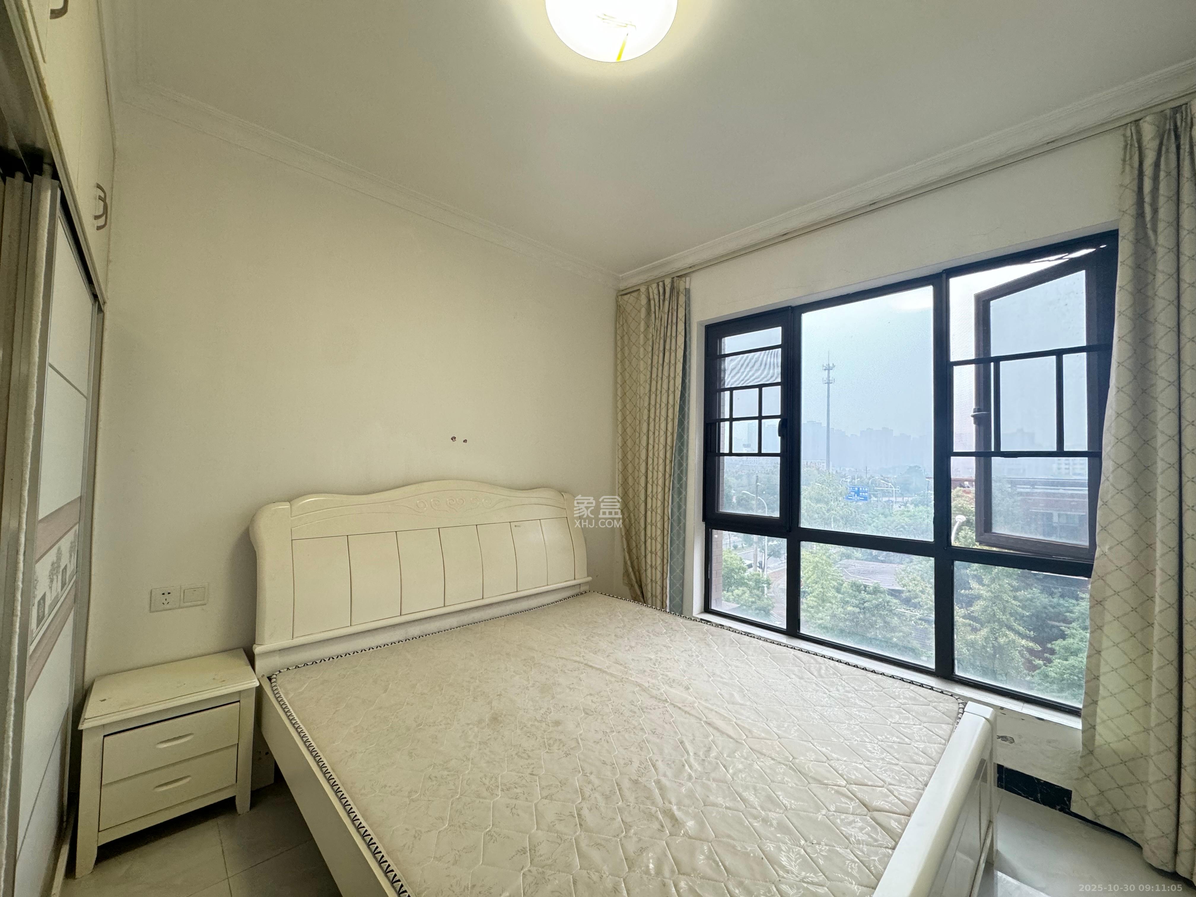 东宜兰园  2室1厅1卫    1800.0元/月室内图