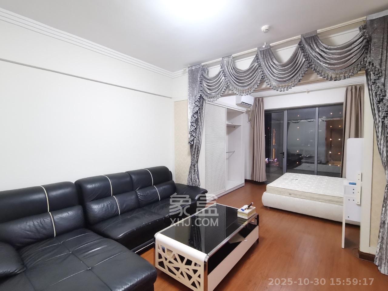 西子一间 1室1厅1卫 1800.0元/月 西子一间 1室1厅1卫 1800.0元/月室内图