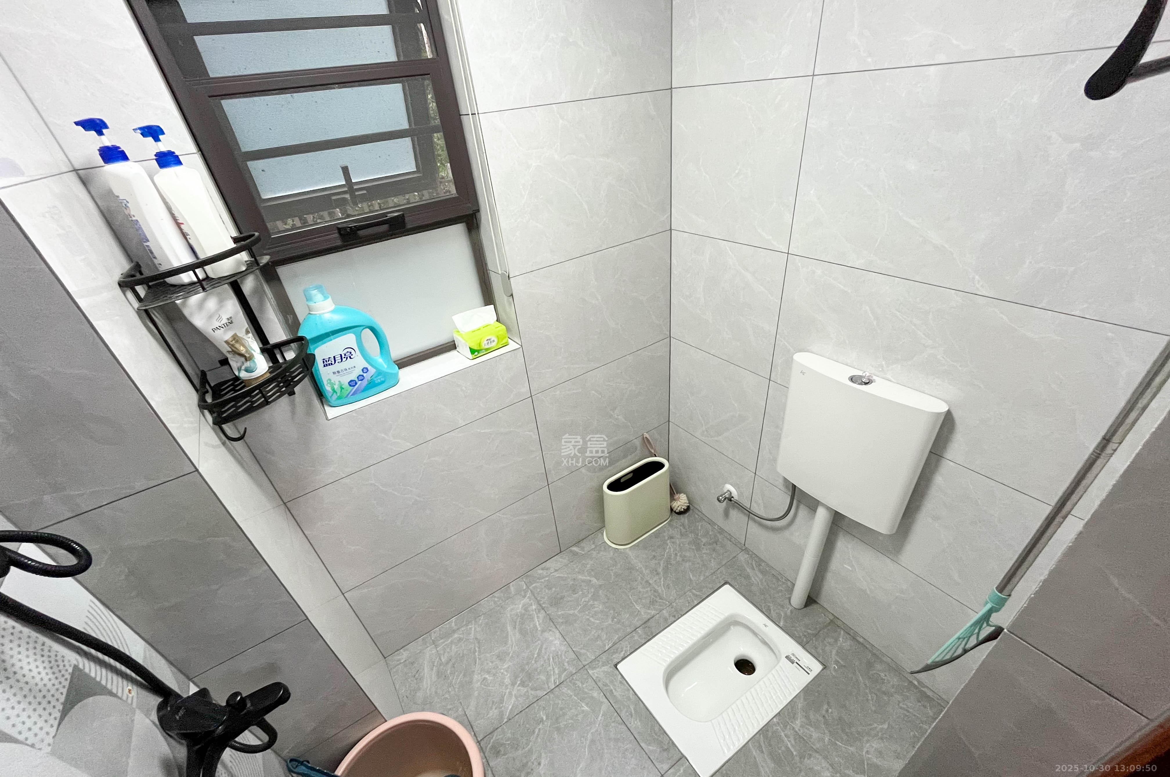 佳兆业云顶梅溪湖(佳兆业梅溪荟) 4室2厅2卫 190.0万 佳兆业云顶梅溪湖(佳兆业梅溪荟) 4室2厅2卫 190.0万卫生间