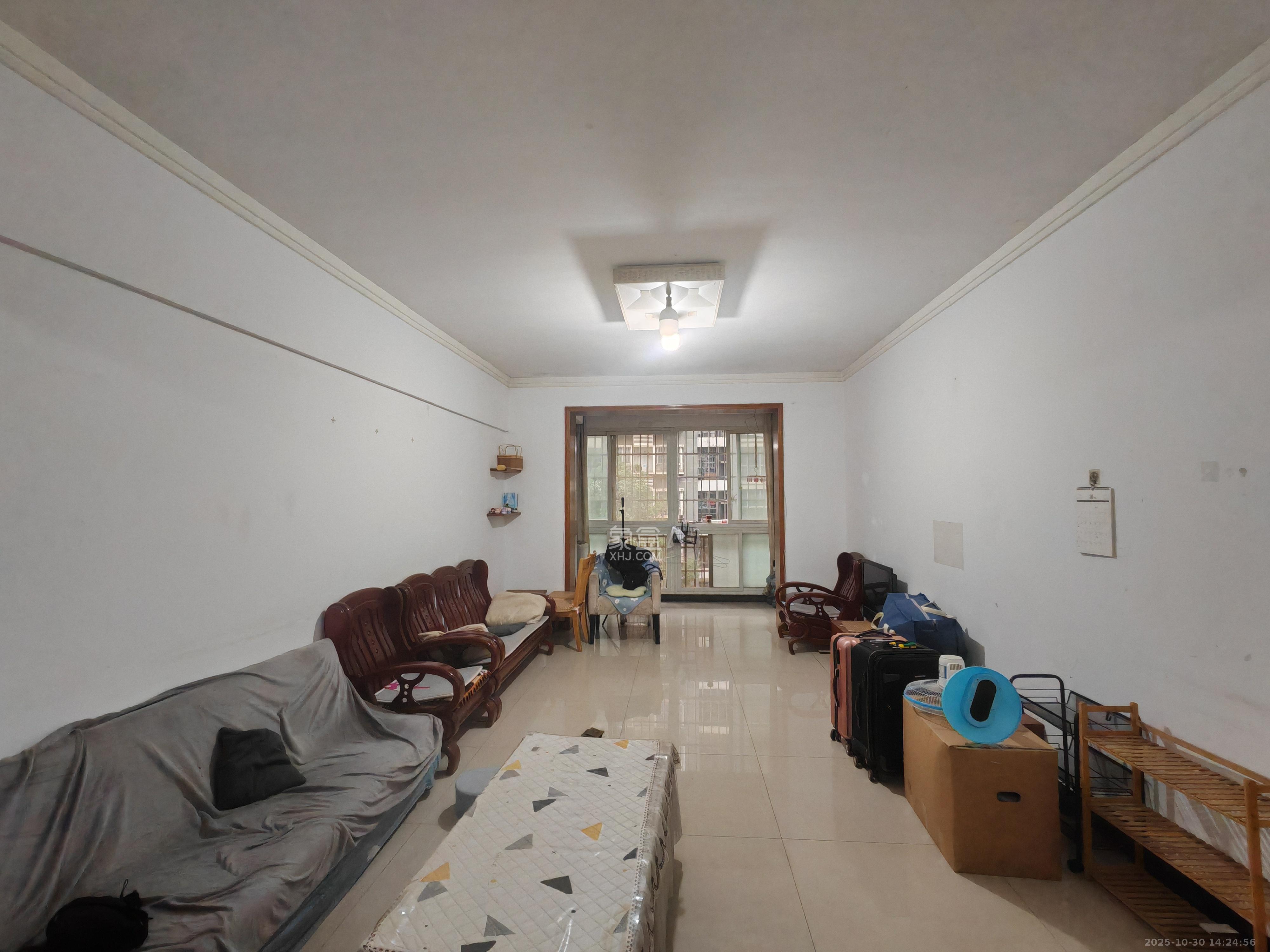 景上鑫苑  3室1厅1卫    1400.0元/月