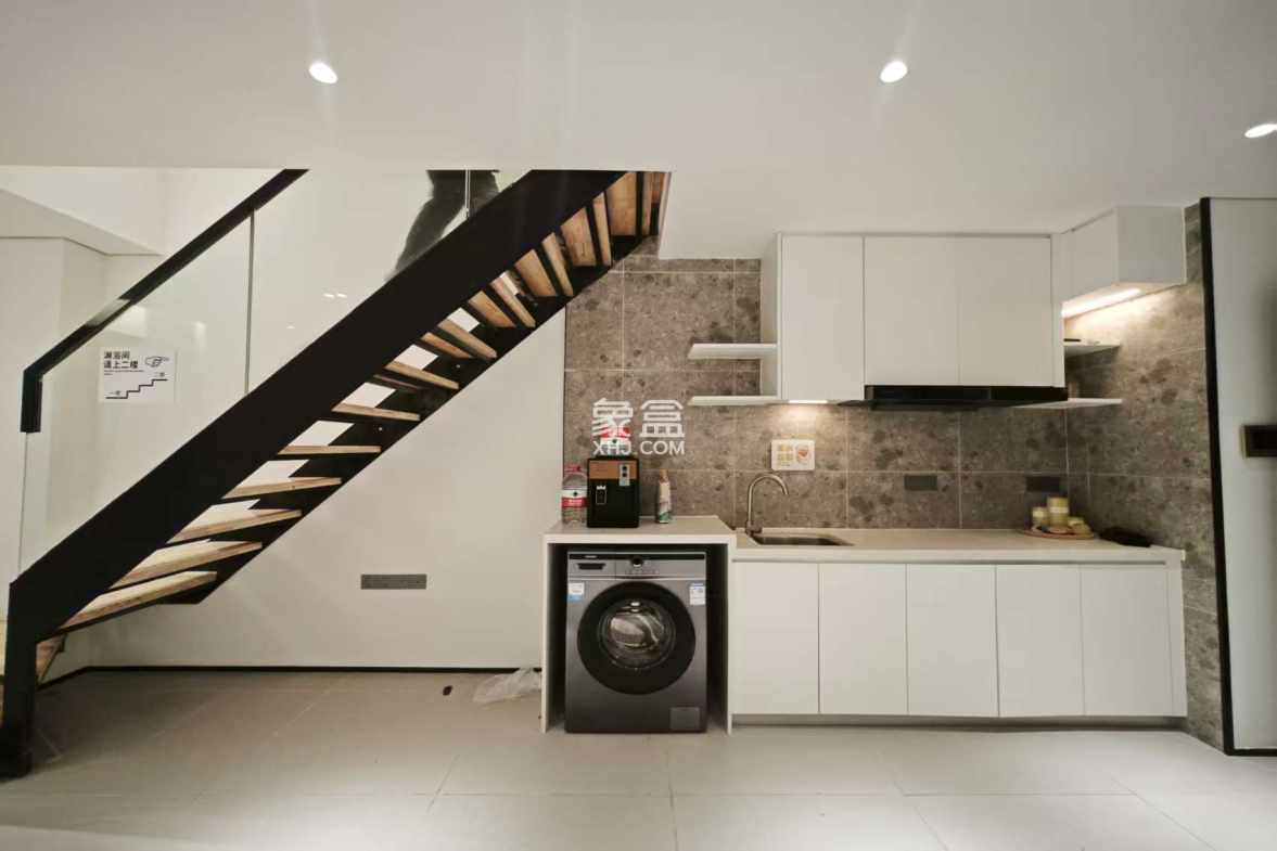 海航豪庭南苑  1室1厅2卫    2600.0元/月 海航豪庭南苑  1室1厅2卫    2600.0元/月室内图