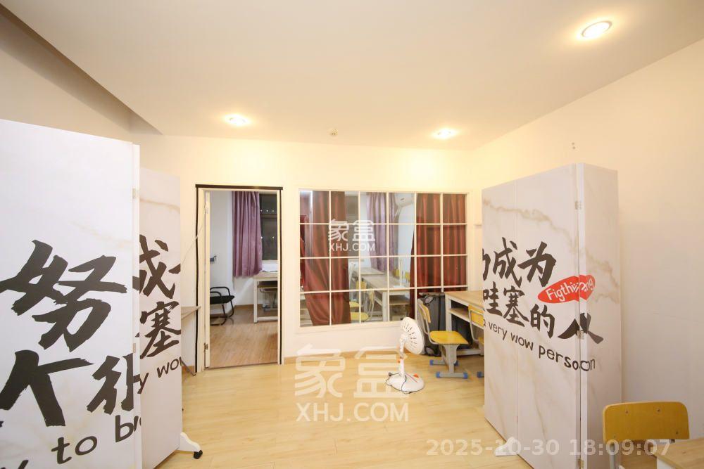 昊天大厦  2室1厅1卫    2500.0元/月