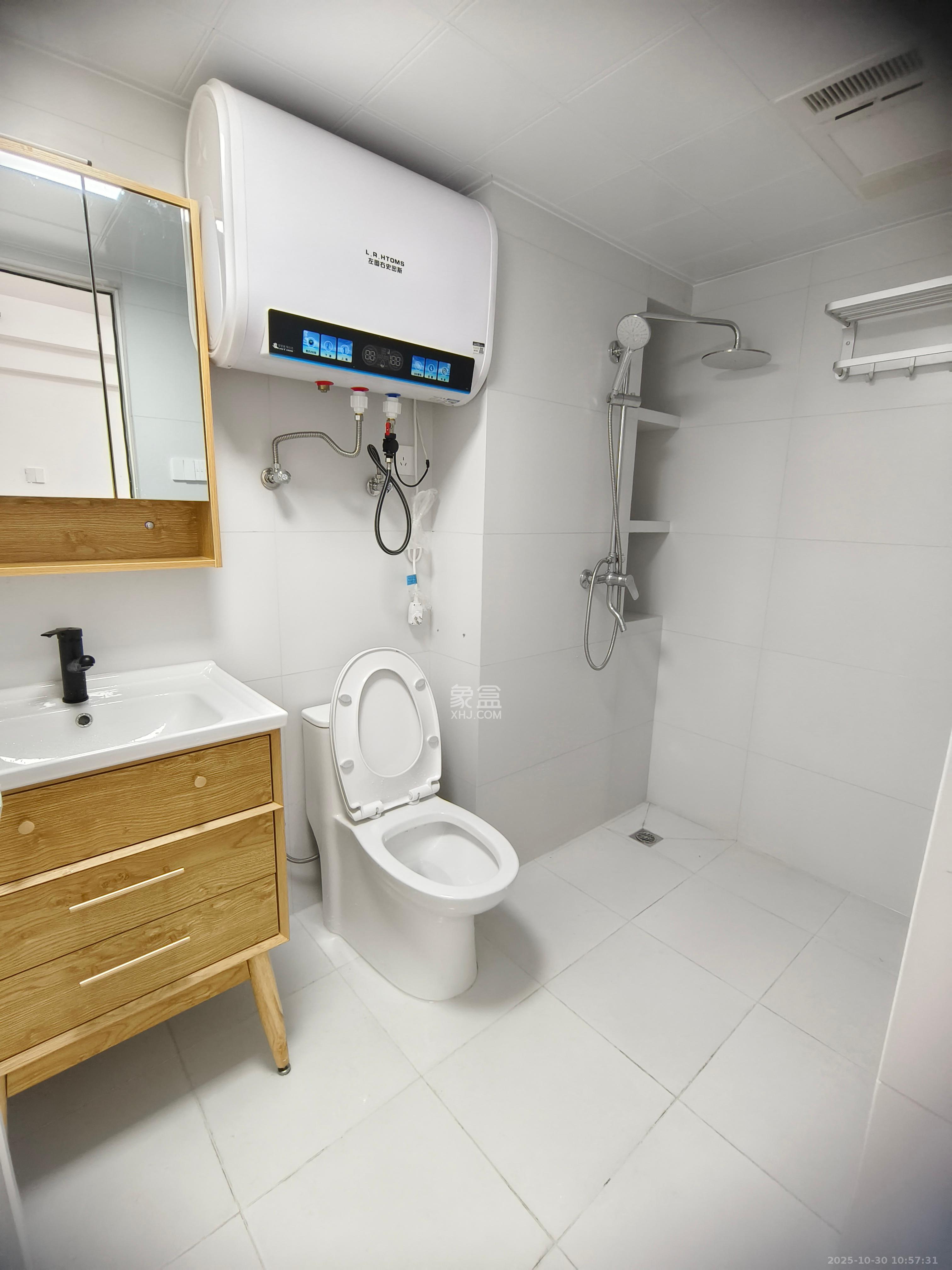 君悦新天地  2室2厅1卫    2800.0元/月室内图