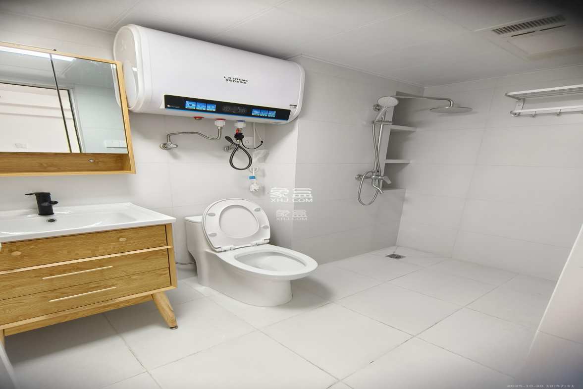 君悦新天地 2室2厅1卫 2800.0元/月 君悦新天地 2室2厅1卫 2800.0元/月室内图