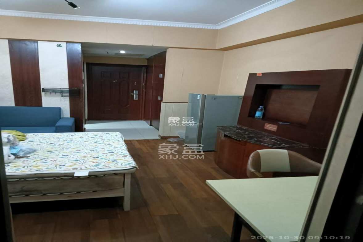 名富公寓 1室1厅1卫 1300.0元/月 名富公寓 1室1厅1卫 1300.0元/月室内图