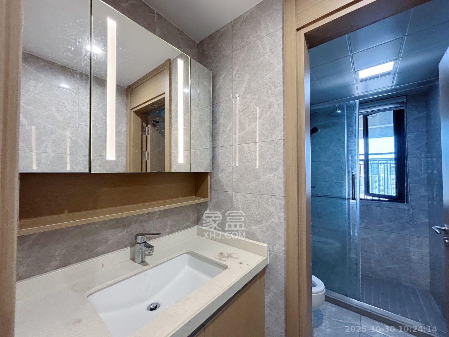 旭辉雨花郡  3室1厅2卫    4800.0元/月室内图