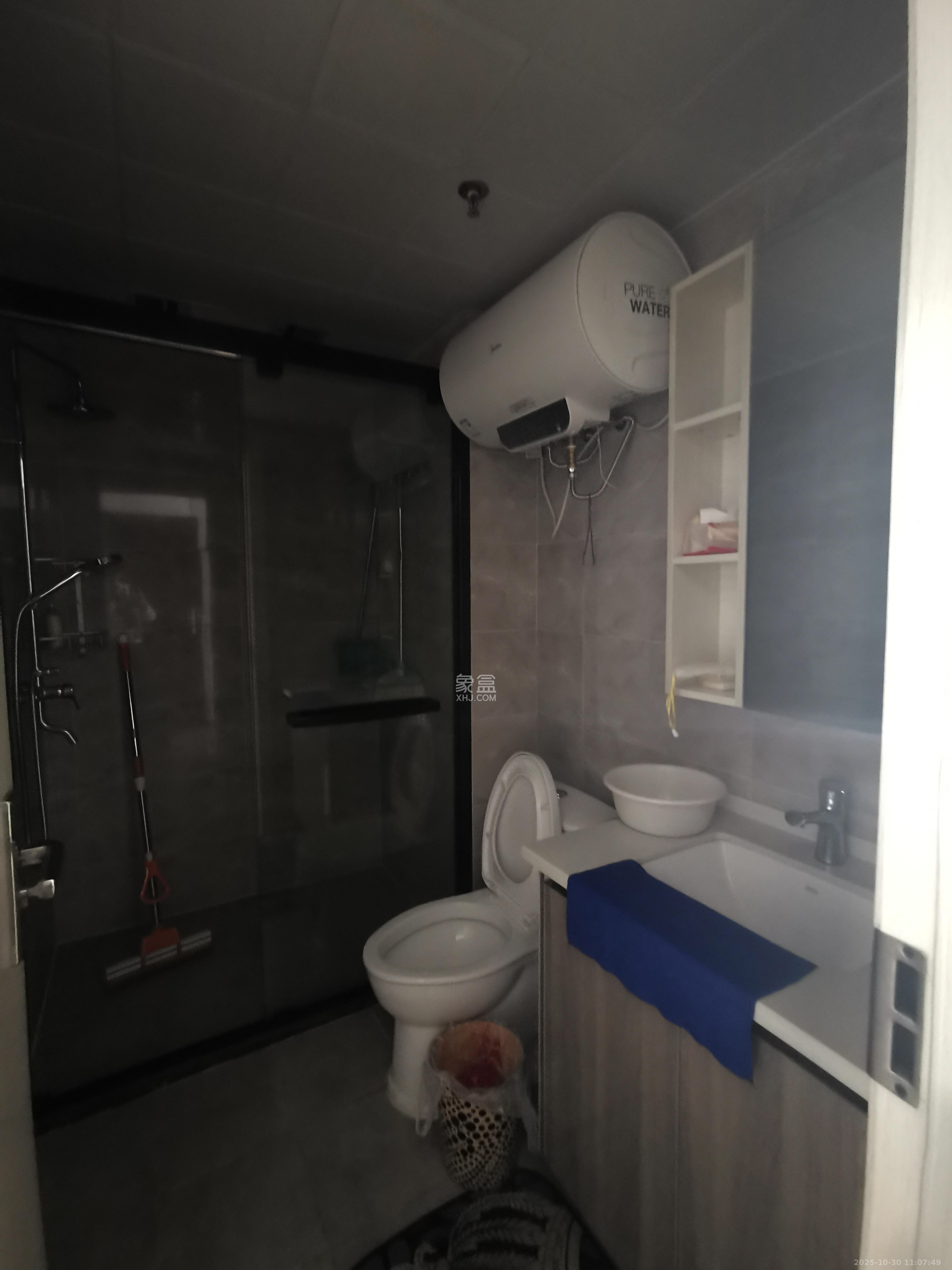 和顺洋湖壹号  1室1厅1卫    1800.0元/月 和顺洋湖壹号  1室1厅1卫    1800.0元/月室内图