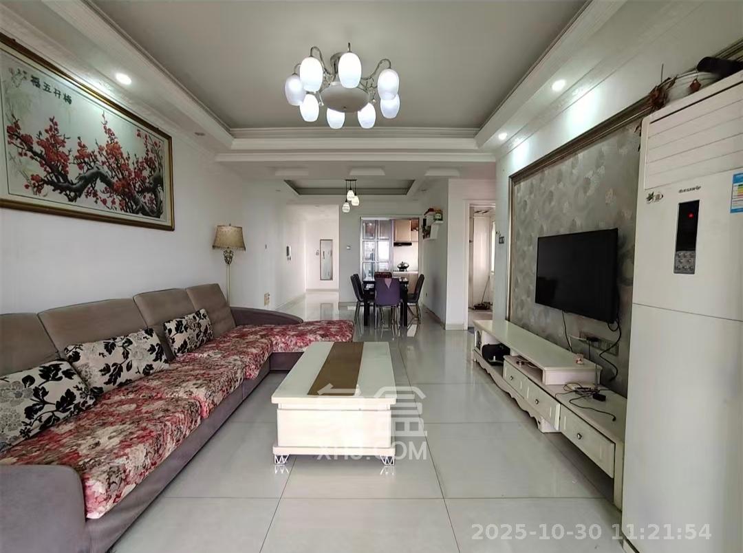 长大卧琥  2室2厅1卫    2200.0元/月 长大卧琥  2室2厅1卫    2200.0元/月