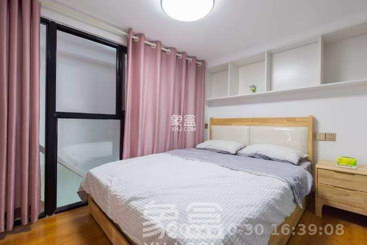 钱隆世家  3室2厅2卫    1600.0元/月 钱隆世家  3室2厅2卫    1600.0元/月室内图