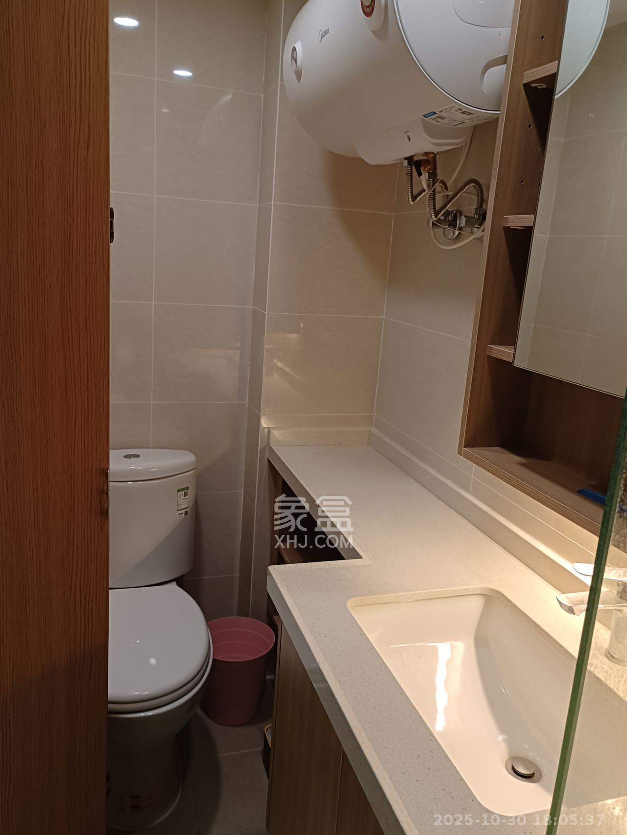 阳光城檀悦  2室1厅1卫    2400.0元/月室内图