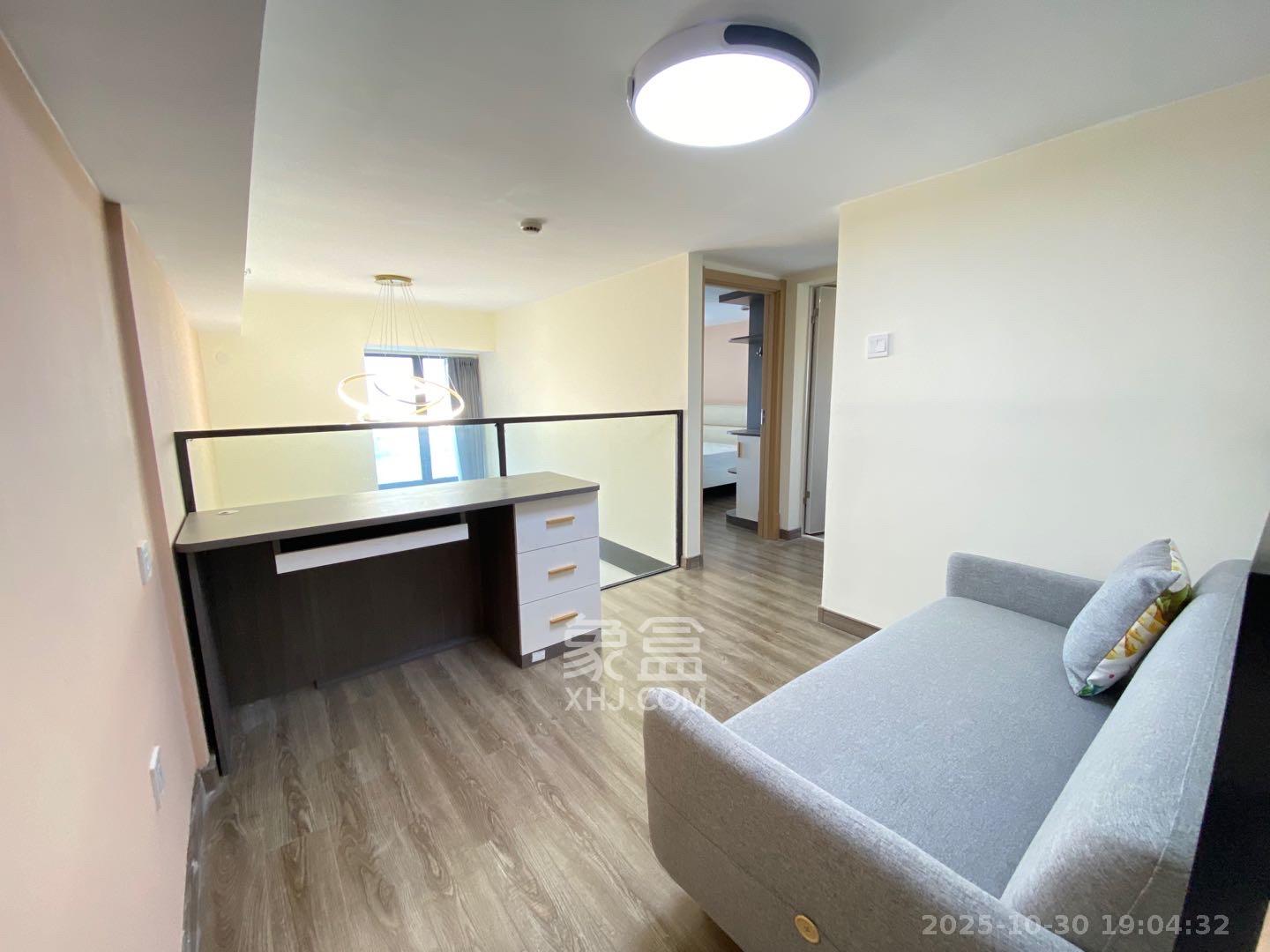 卓越浅水湾  1室0厅0卫    1400.0元/月 卓越浅水湾  1室0厅0卫    1400.0元/月室内图