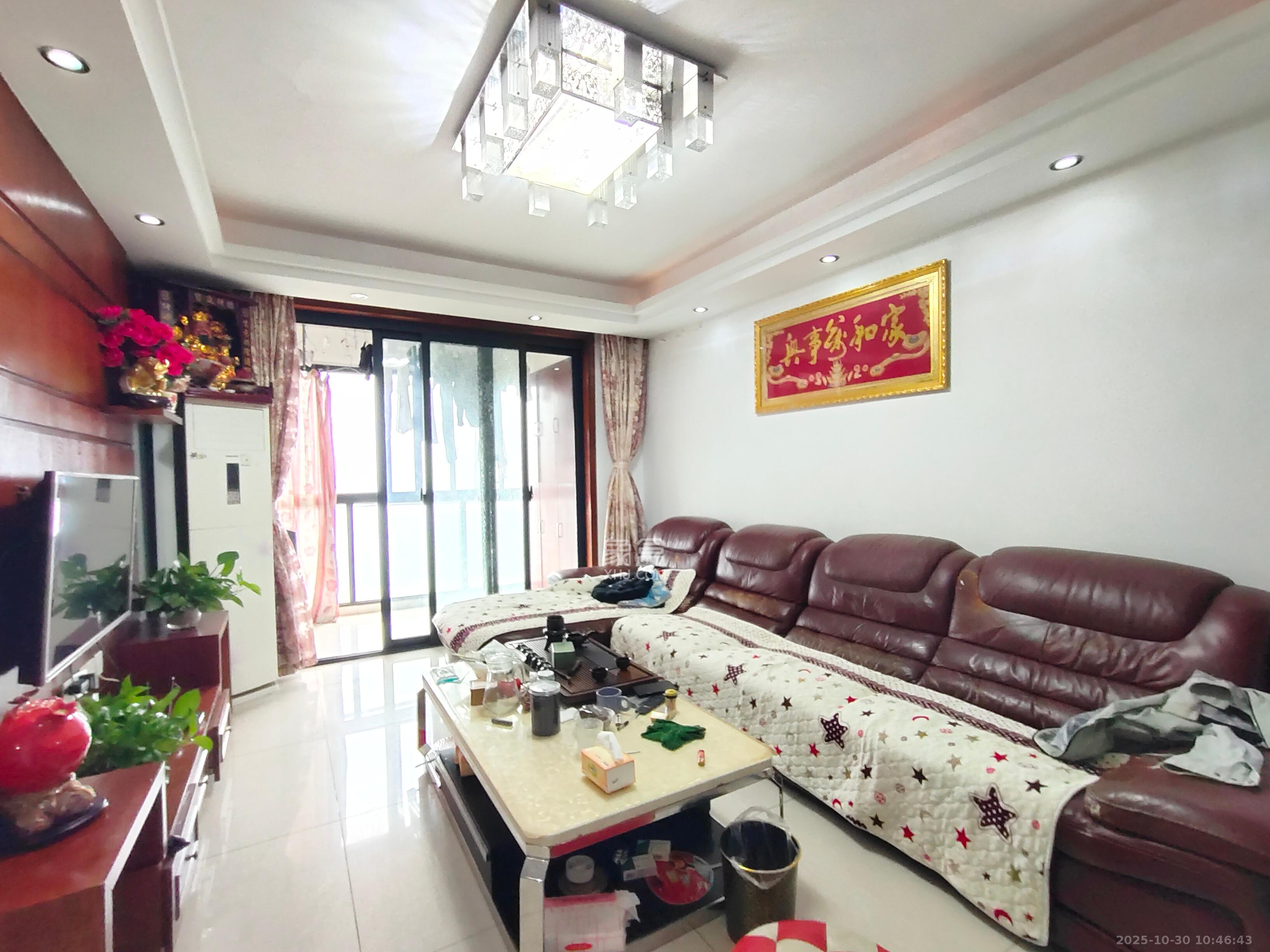 融科东南海  2室1厅1卫    2200.0元/月 融科东南海  2室1厅1卫    2200.0元/月室内图