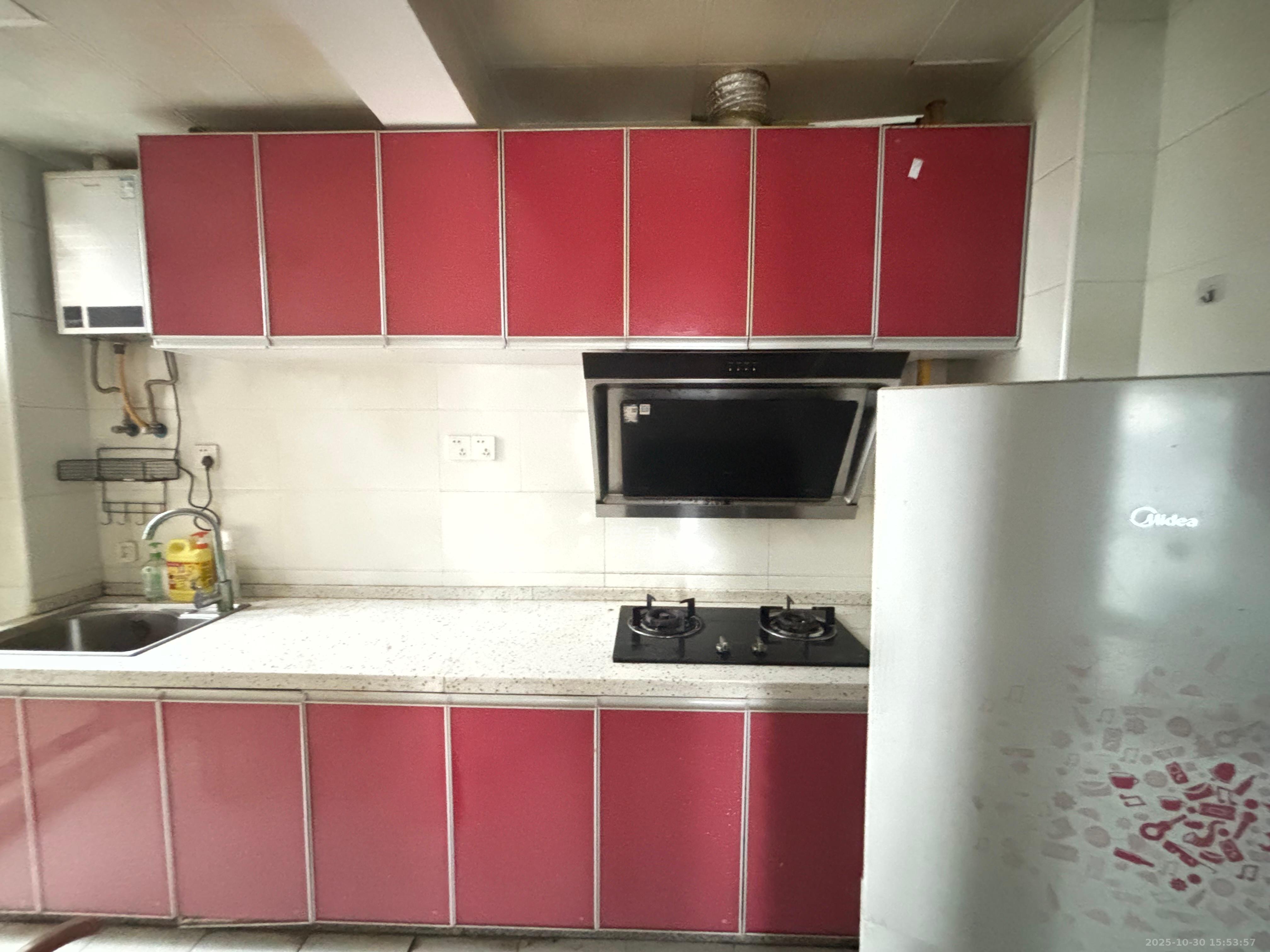 高升时代广场（冠铭商务中心）  3室2厅1卫    2100.0元/月室内图