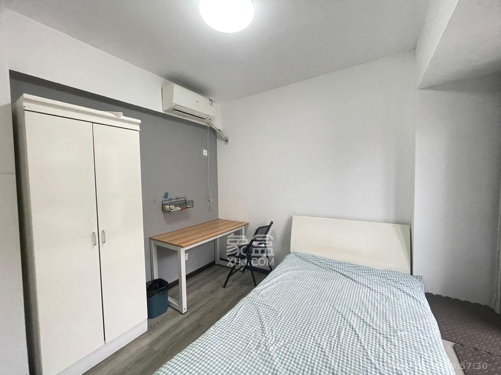 阿普阿布  2室1厅1卫    2200.0元/月 阿普阿布  2室1厅1卫    2200.0元/月室内图