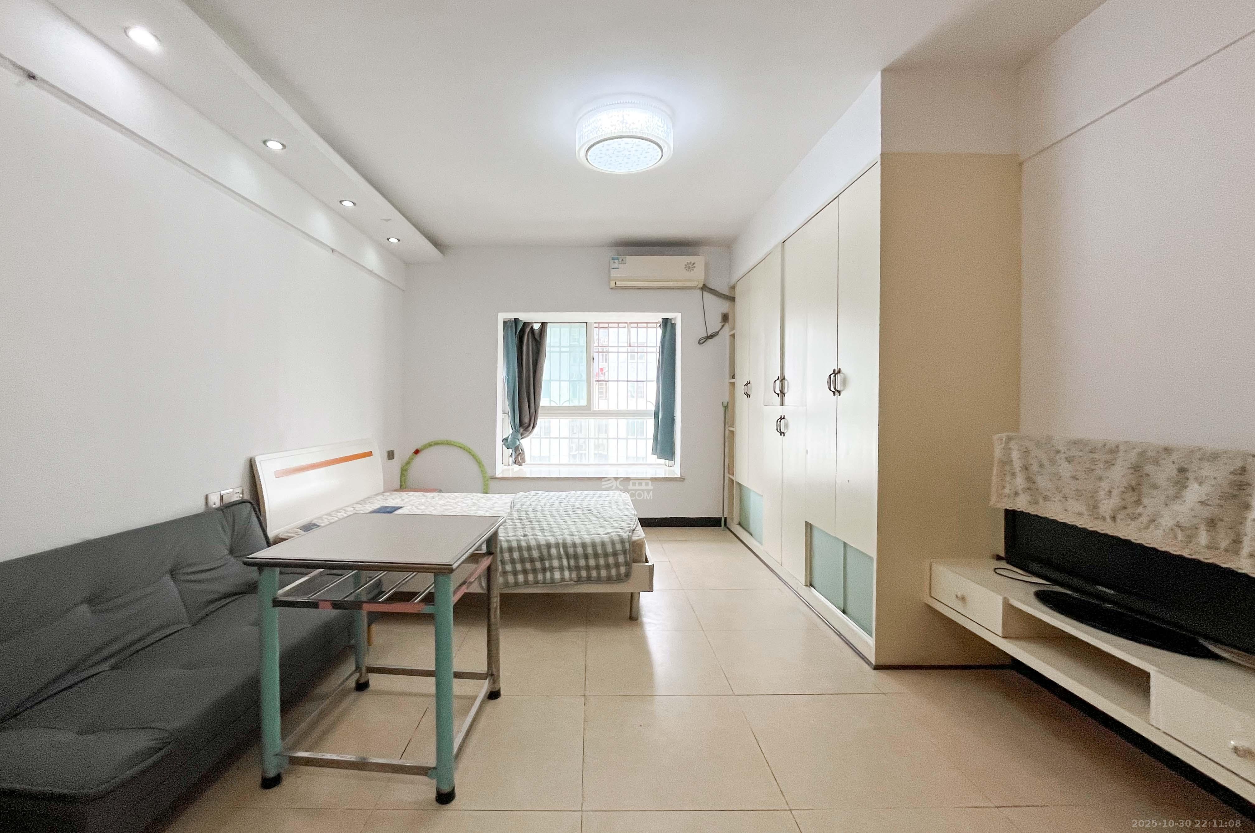 玛依拉山庄  1室1厅1卫    40.0万