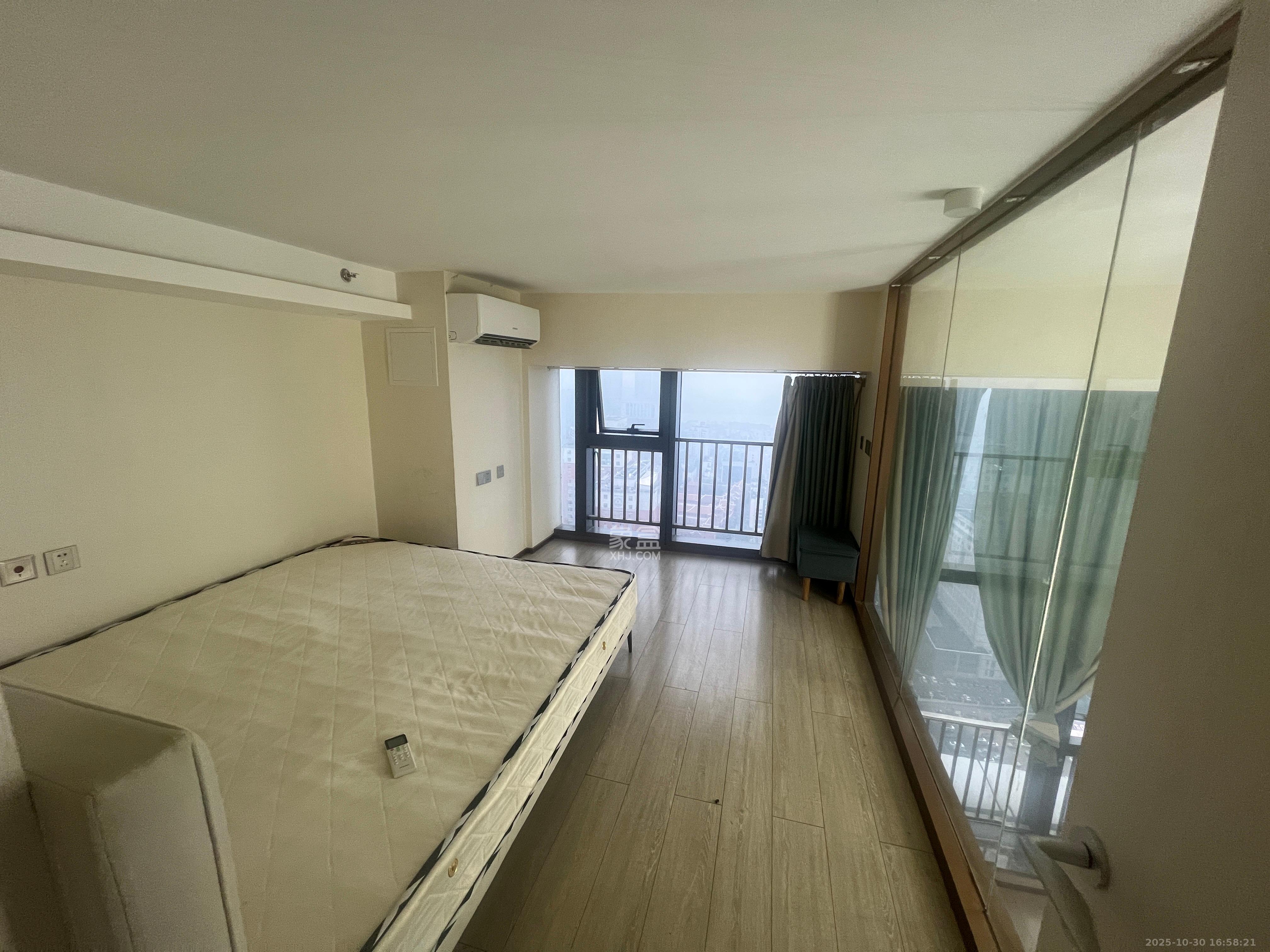 华远华时代  3室2厅2卫    3800.0元/月室内图