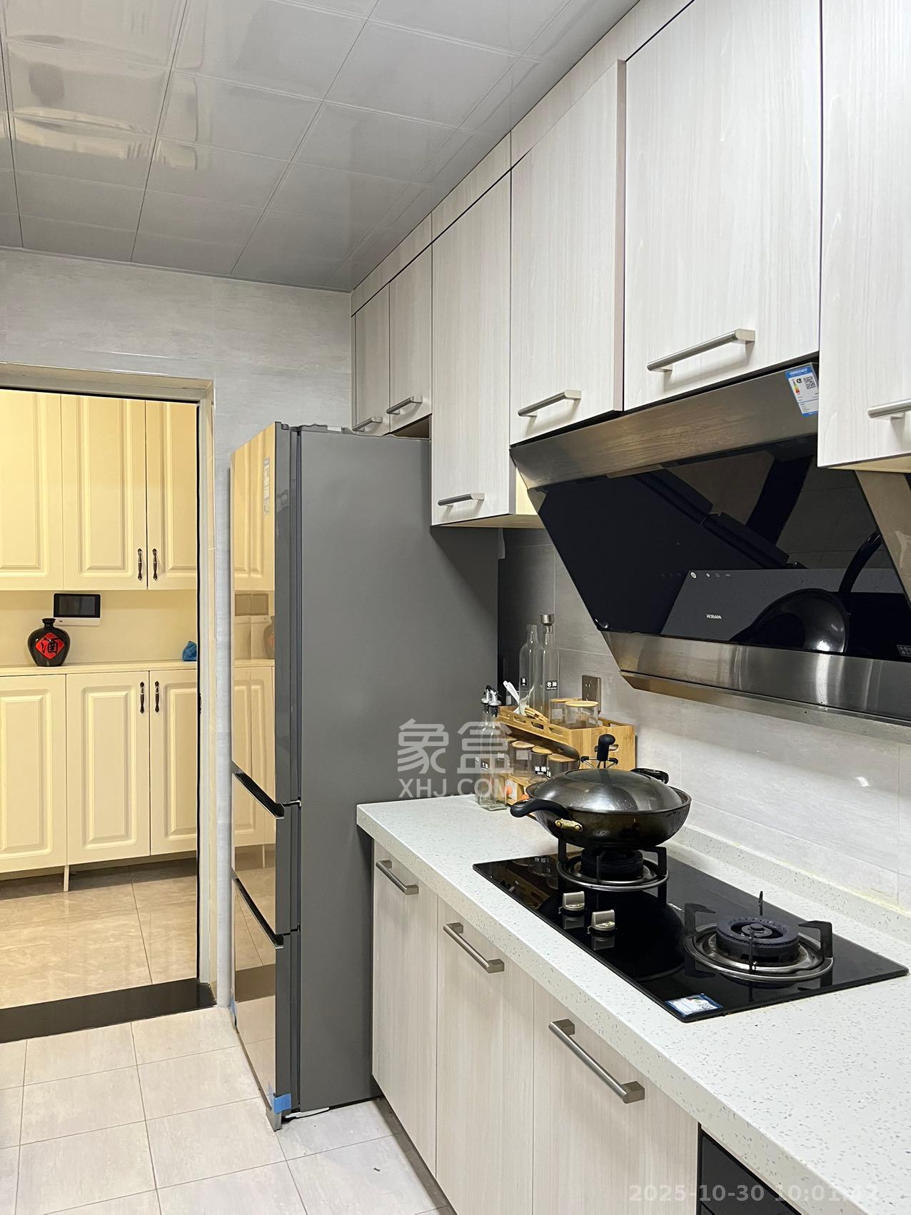 北辰三角洲E6区  3室1厅1卫    5000.0元/月室内图