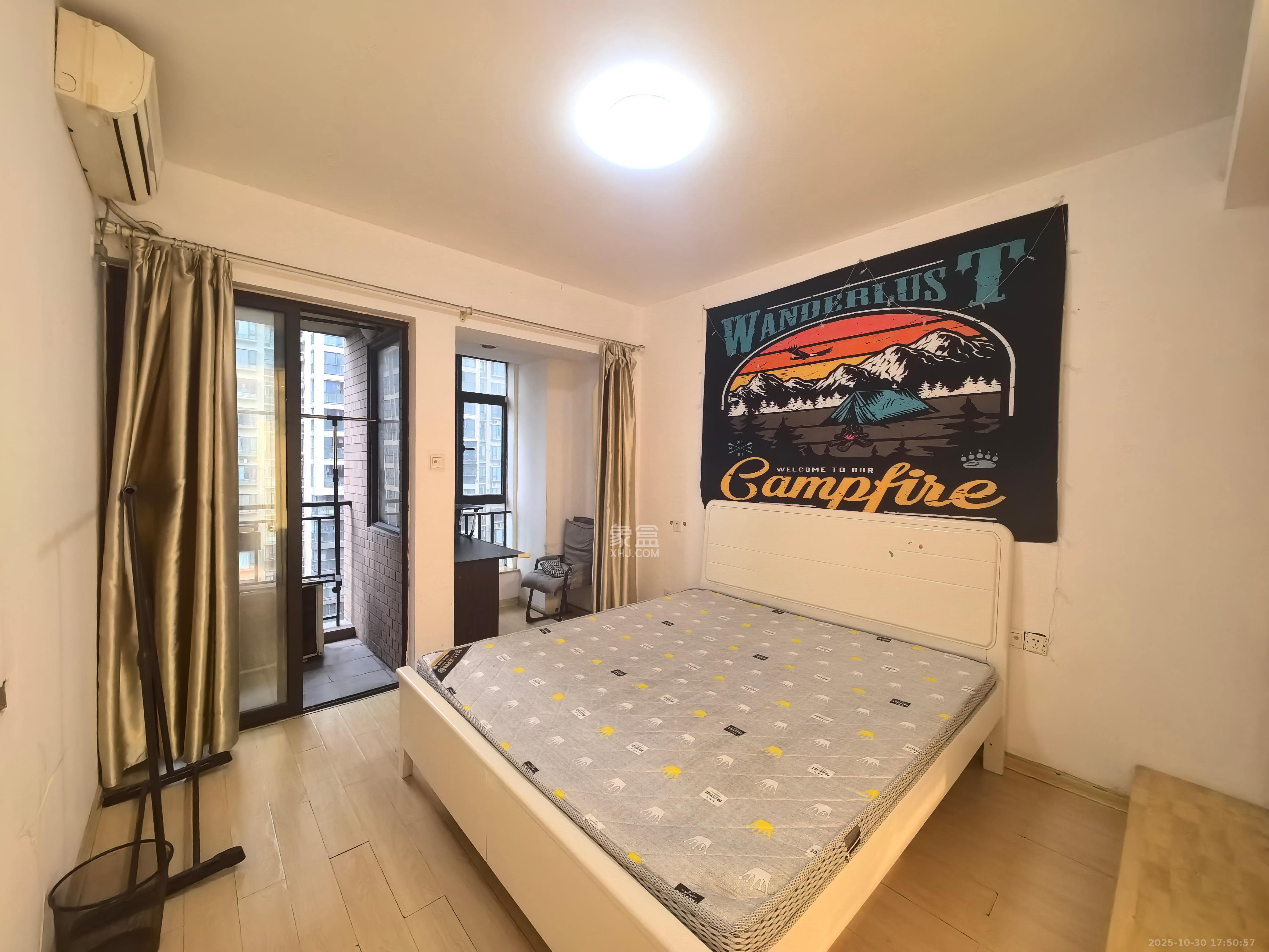 华润凤凰城一期 1室1厅1卫 1500.0元/月 华润凤凰城一期 1室1厅1卫 1500.0元/月室内图