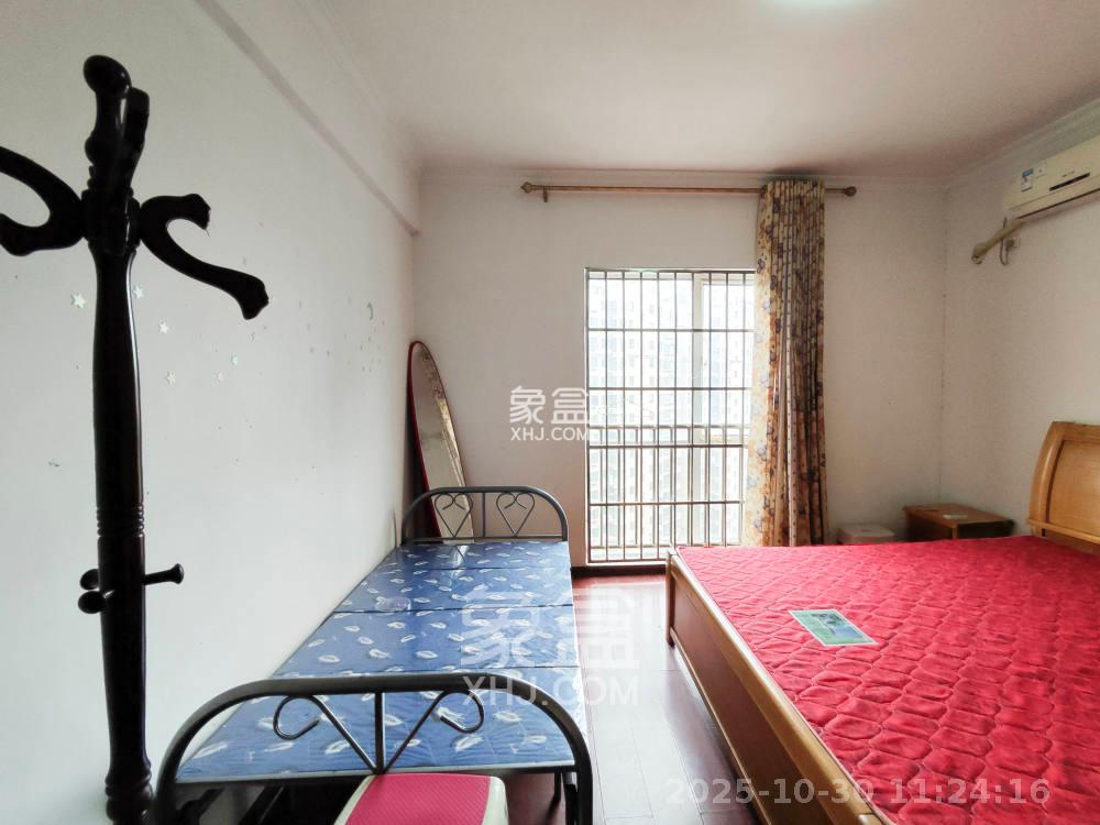 森林公园壹号（森林雅苑）  3室2厅1卫    2400.0元/月室内图