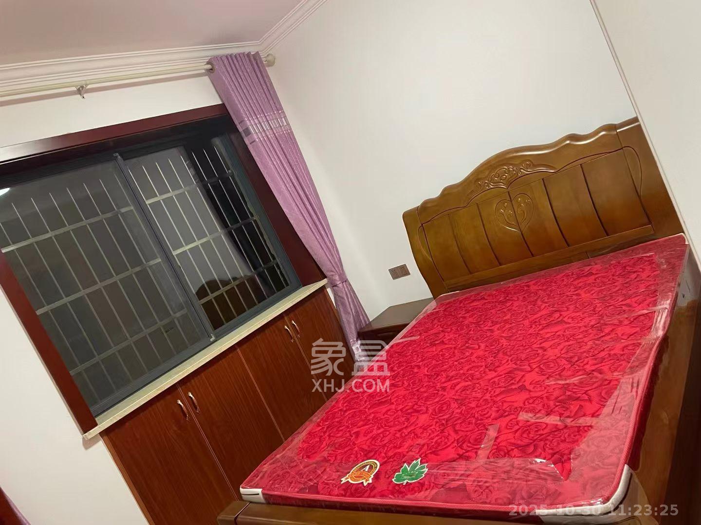 洋湖和园(福联嘉苑)  2室1厅1卫    2000.0元/月 洋湖和园(福联嘉苑)  2室1厅1卫    2000.0元/月室内图