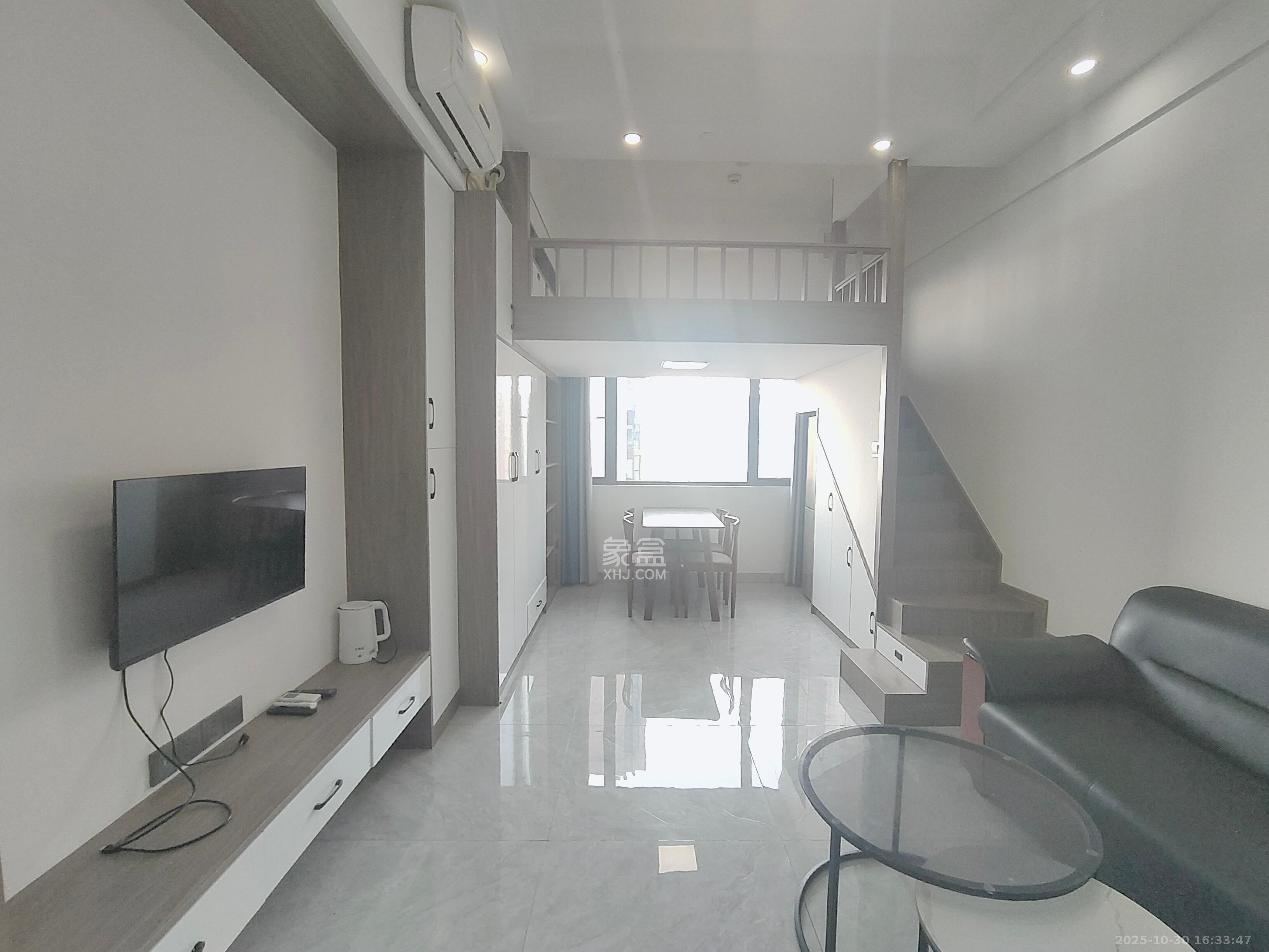 日盛湖湘花苑  1室1厅1卫    1400.0元/月 日盛湖湘花苑  1室1厅1卫    1400.0元/月