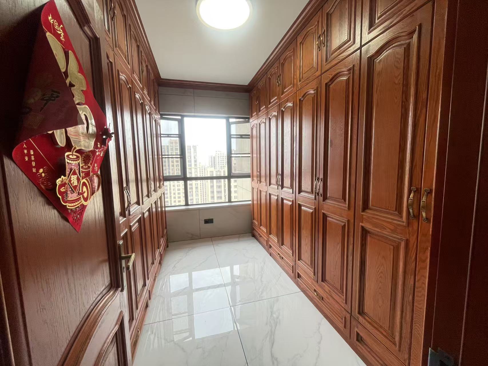 中泰财富湘江  4室2厅2卫    118.0万室内图