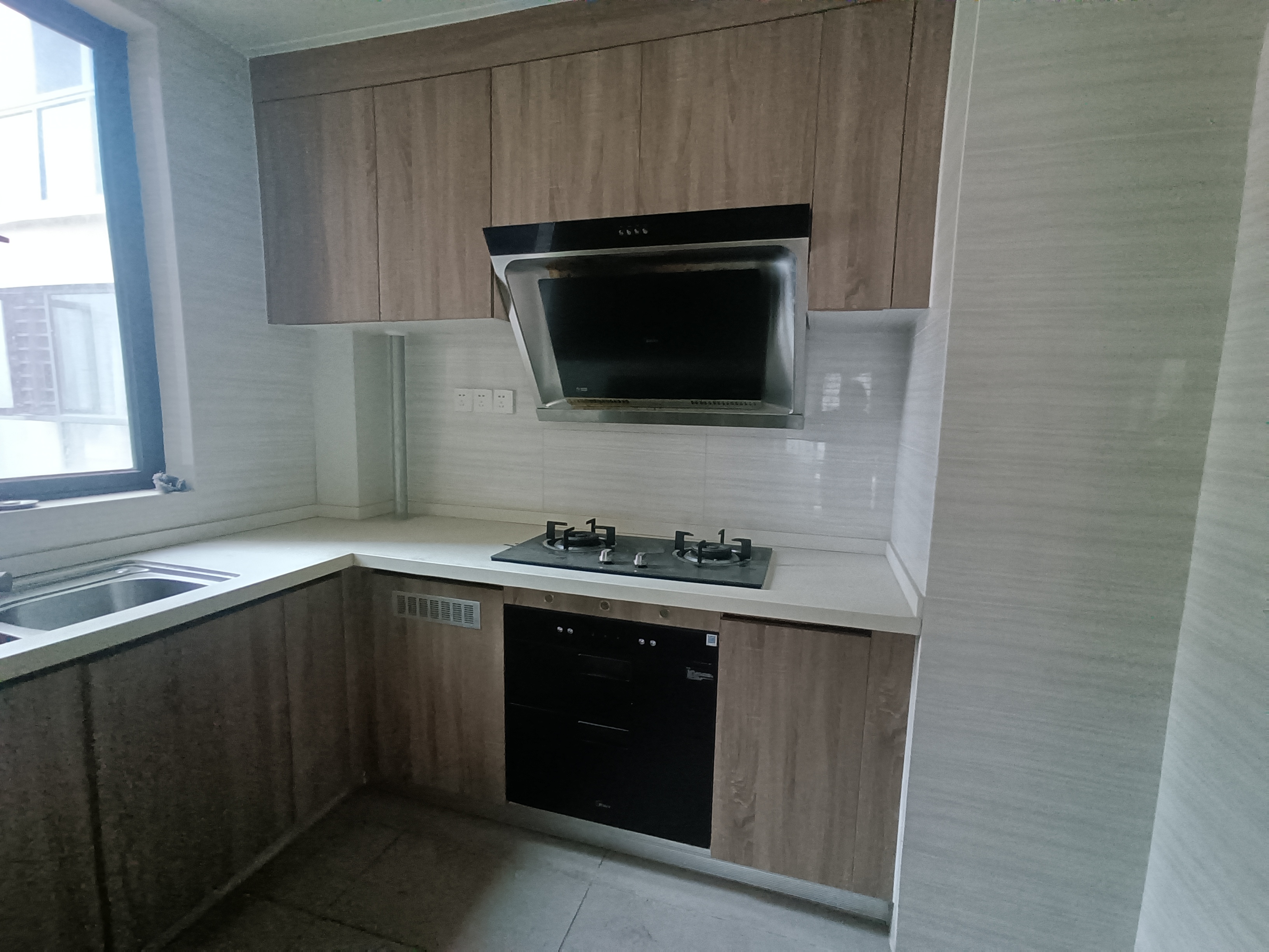 美的翰城  4室2厅2卫    100.0万室内图