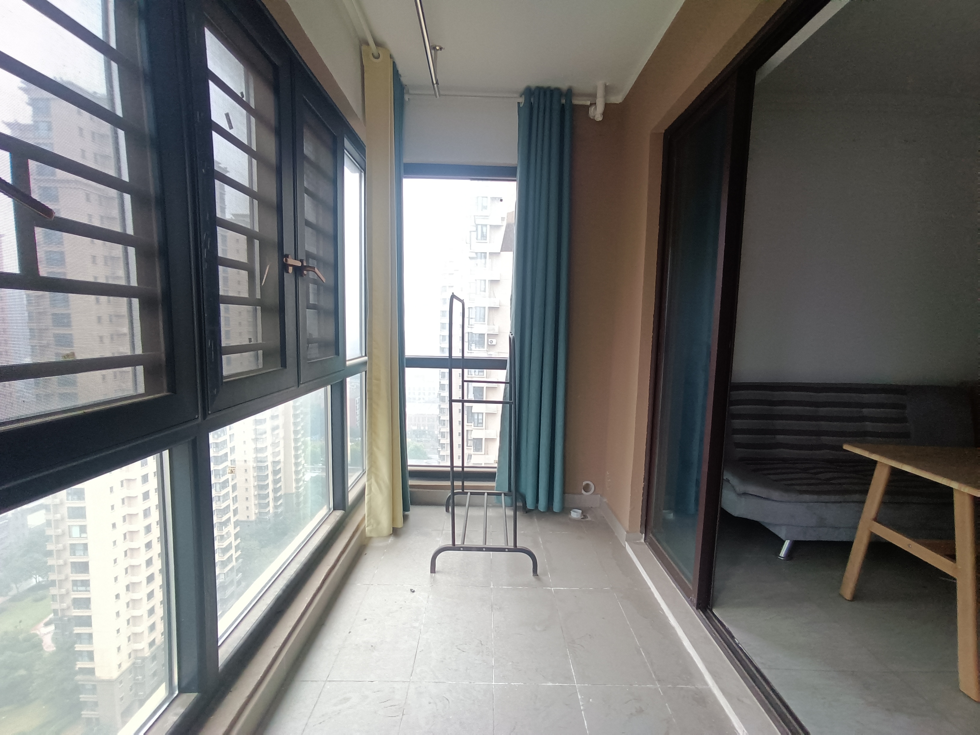 美的翰城  4室2厅2卫    100.0万室内图