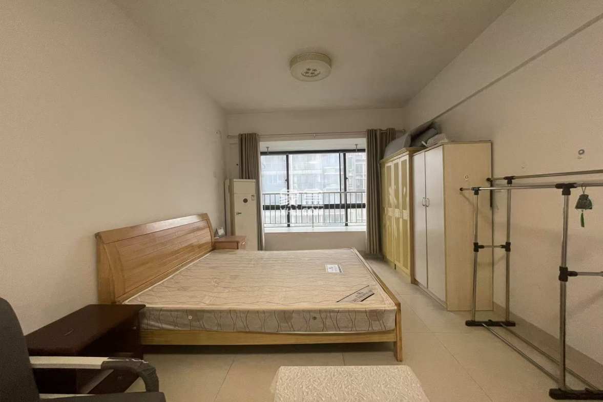 慈善大厦  1室1厅1卫    16.0万 慈善大厦  1室1厅1卫    16.0万室内图