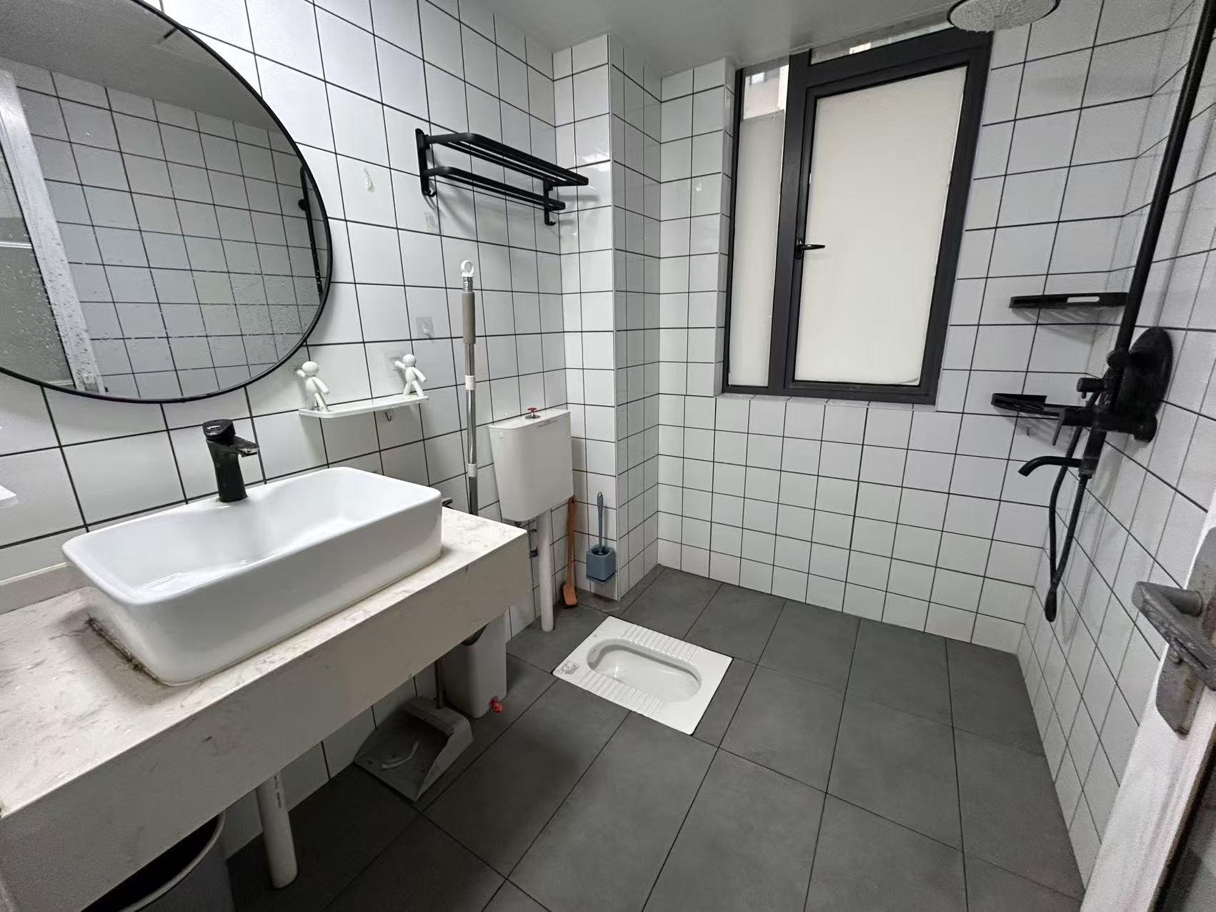 流金岁月-华晨国际  3室2厅1卫    61.8万室内图