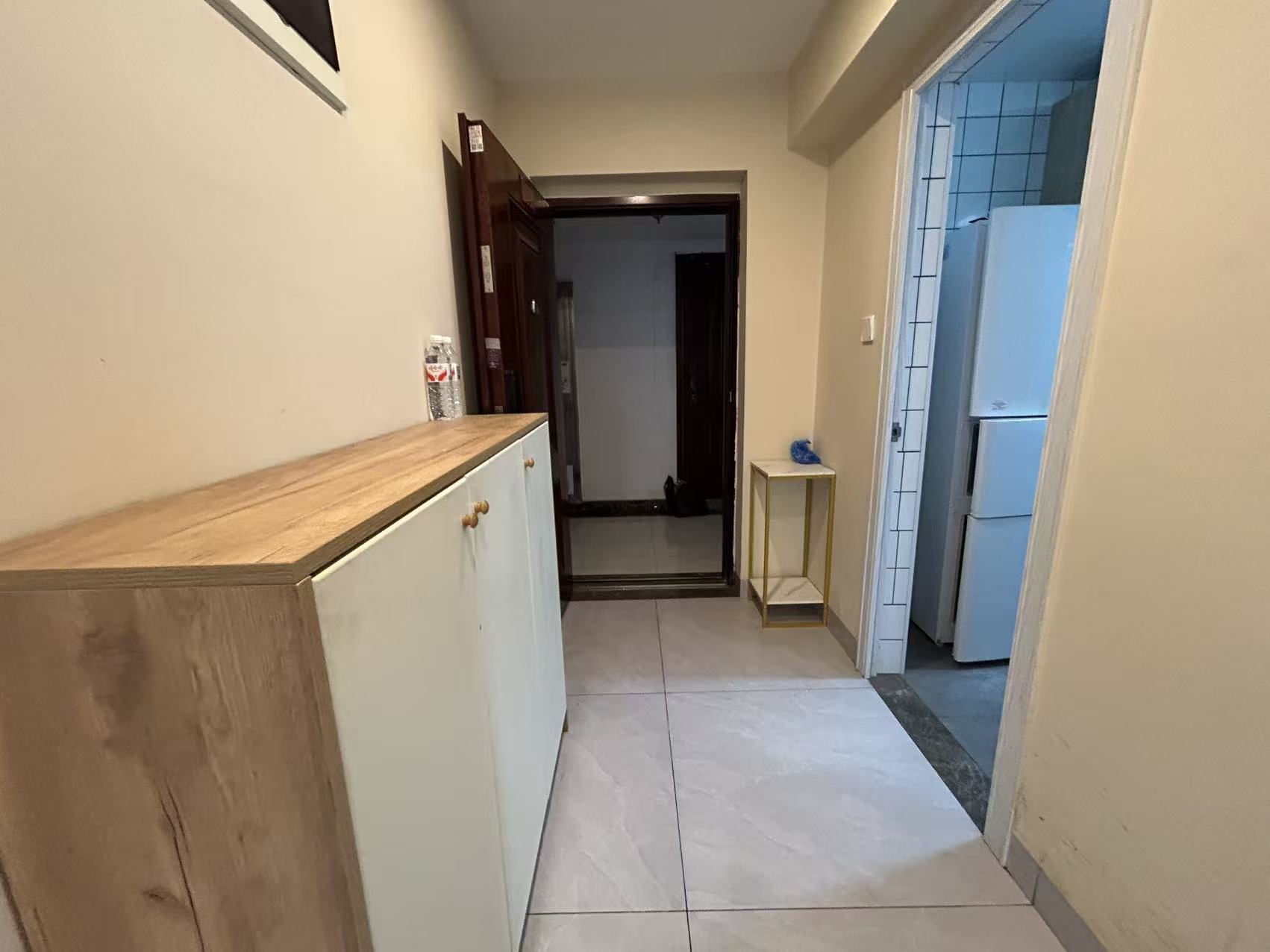 流金岁月-华晨国际  3室2厅1卫    61.8万 流金岁月-华晨国际  3室2厅1卫    61.8万室内图