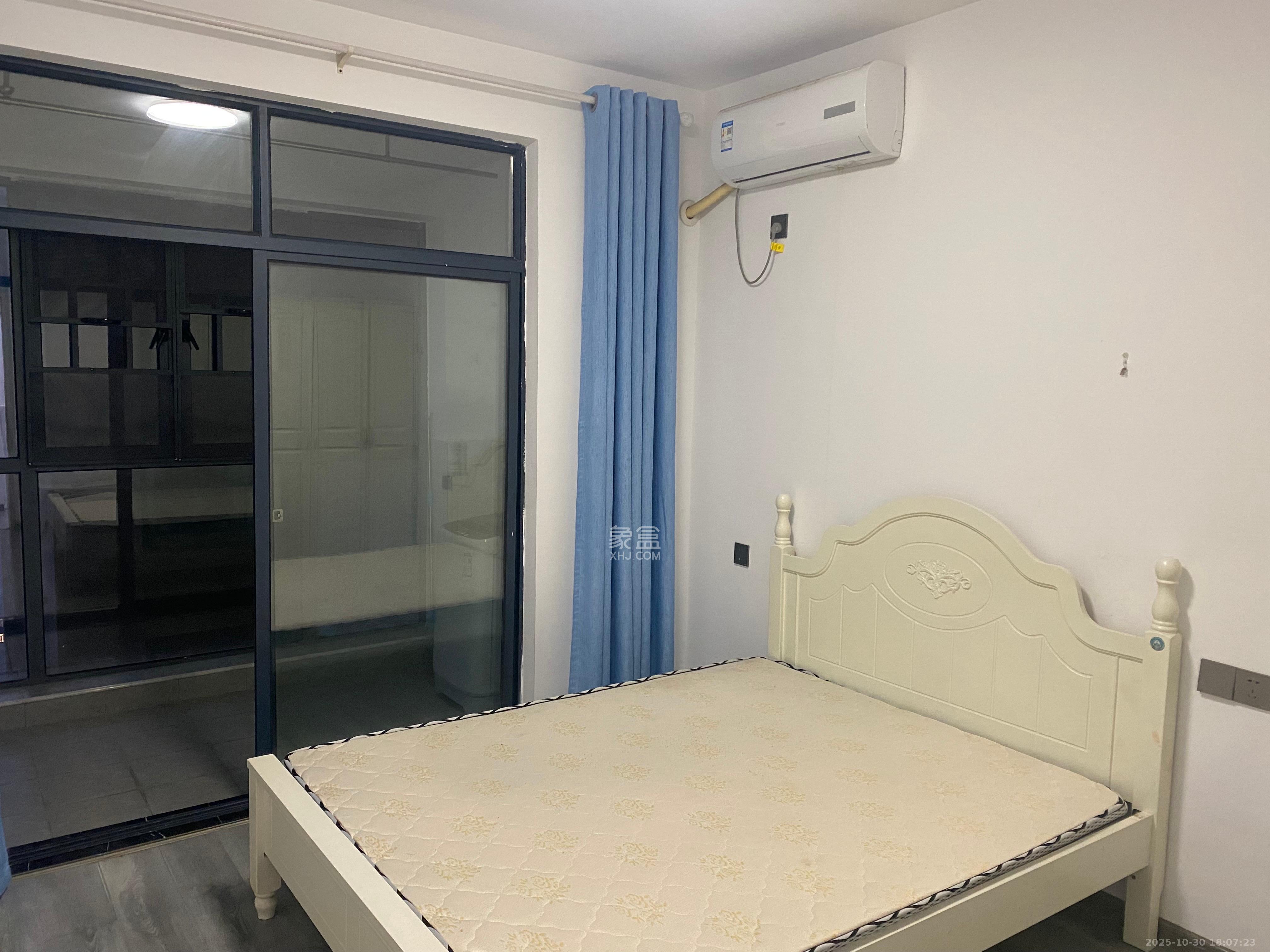 红星国际公馆  4室2厅1卫    3100.0元/月室内图