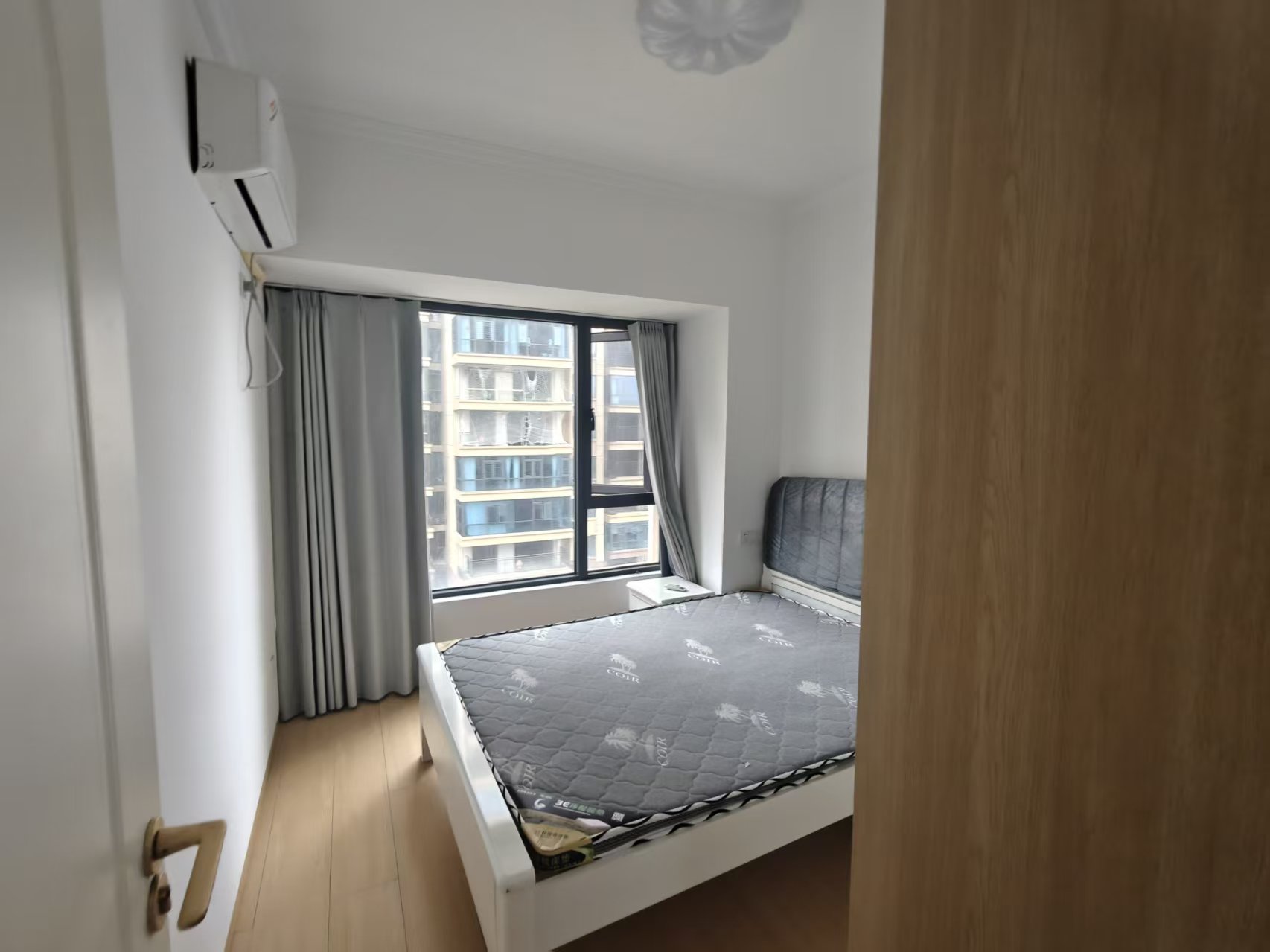 徐福桃花源  4室2厅2卫    2400.0元/月 徐福桃花源  4室2厅2卫    2400.0元/月室内图