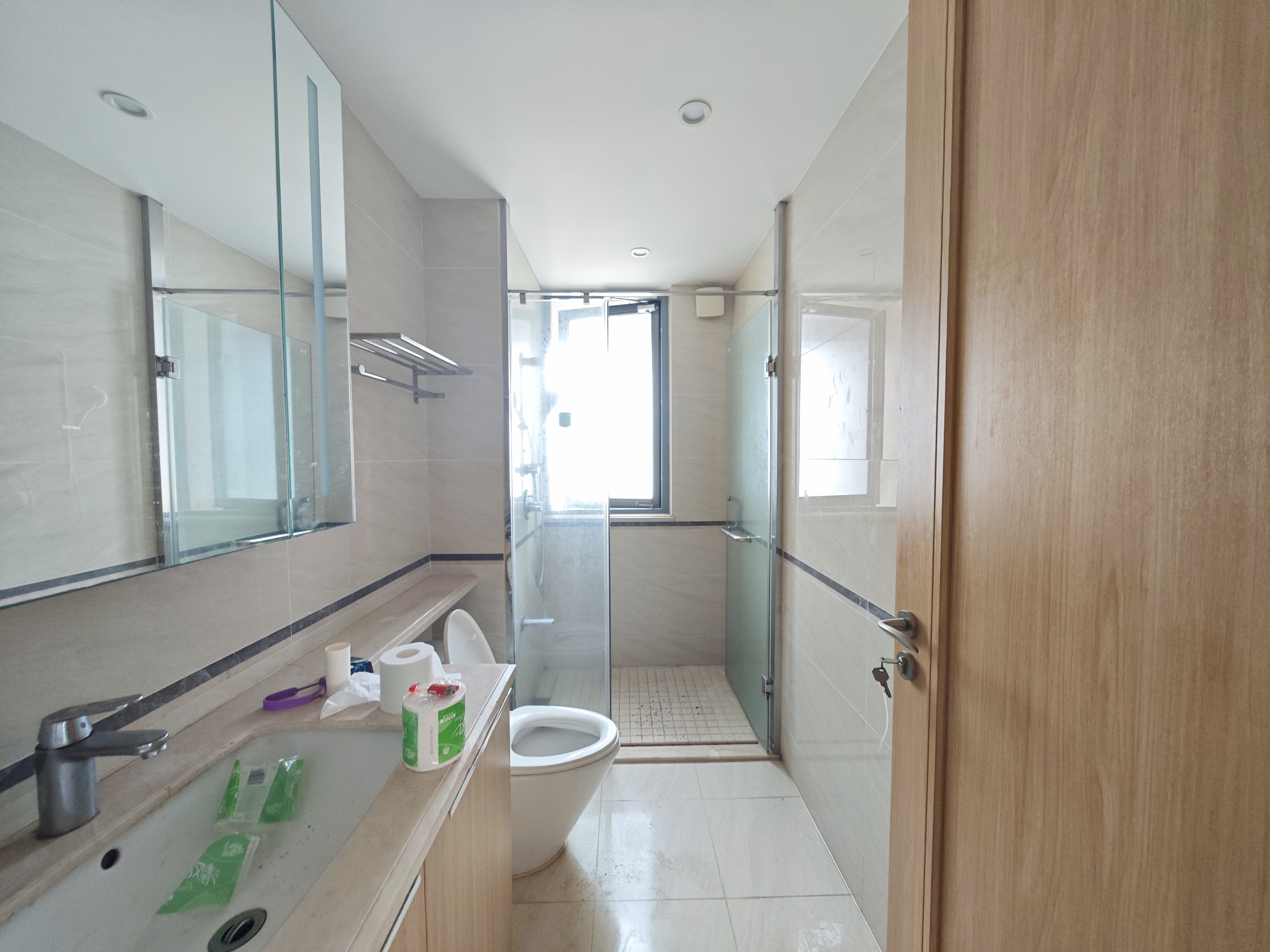 龙兴公馆  3室2厅2卫    7000.0元/月室内图