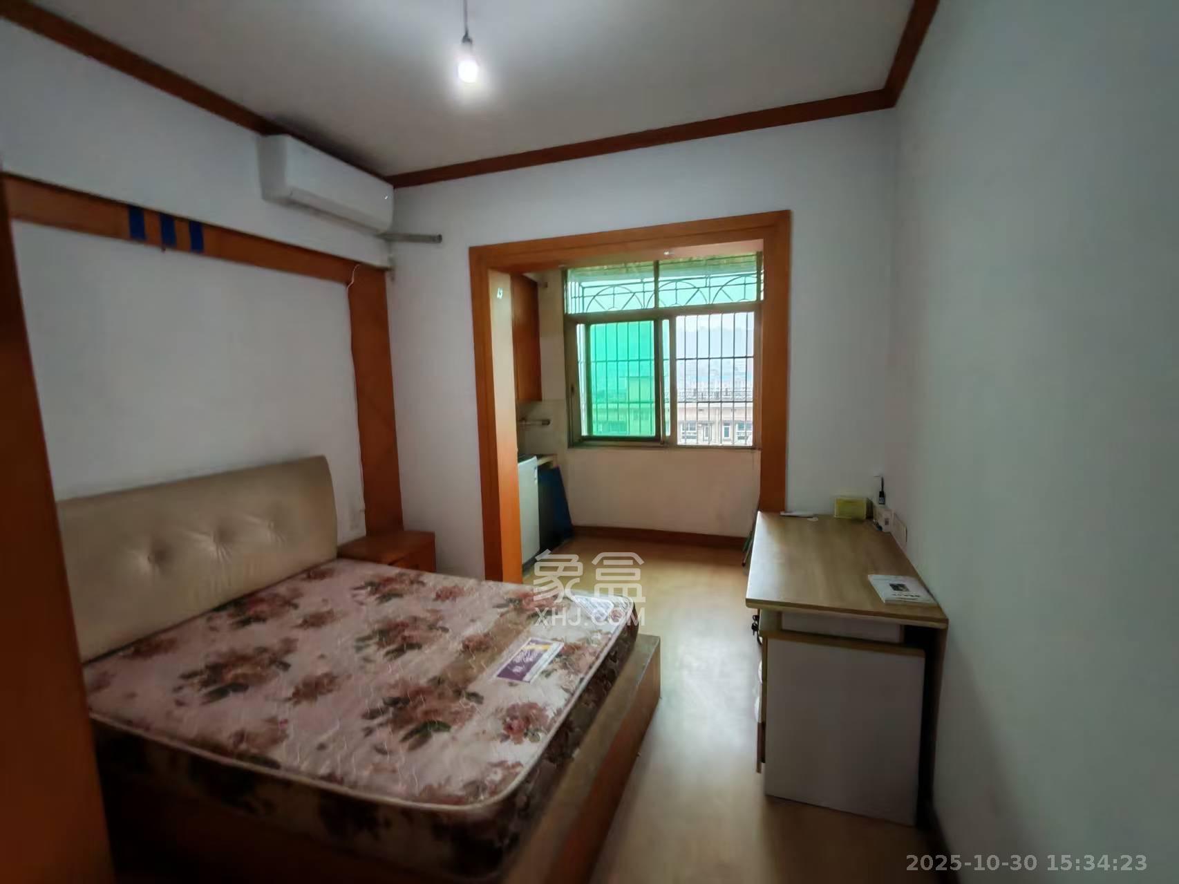 东瓜山一村送变电小区  2室1厅1卫    1400.0元/月 东瓜山一村送变电小区  2室1厅1卫    1400.0元/月室内图