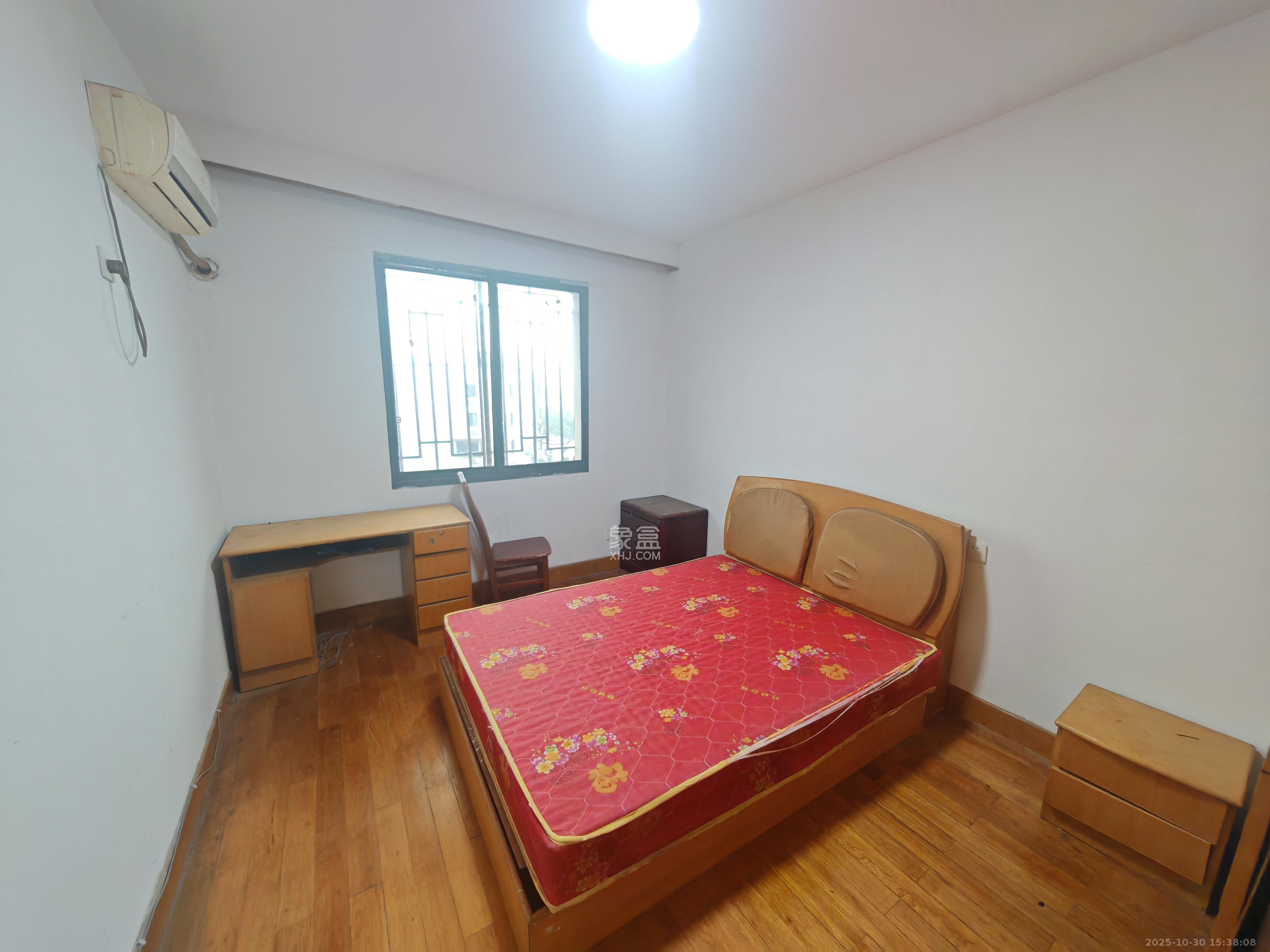 西湖新村  2室1厅1卫    1500.0元/月室内图