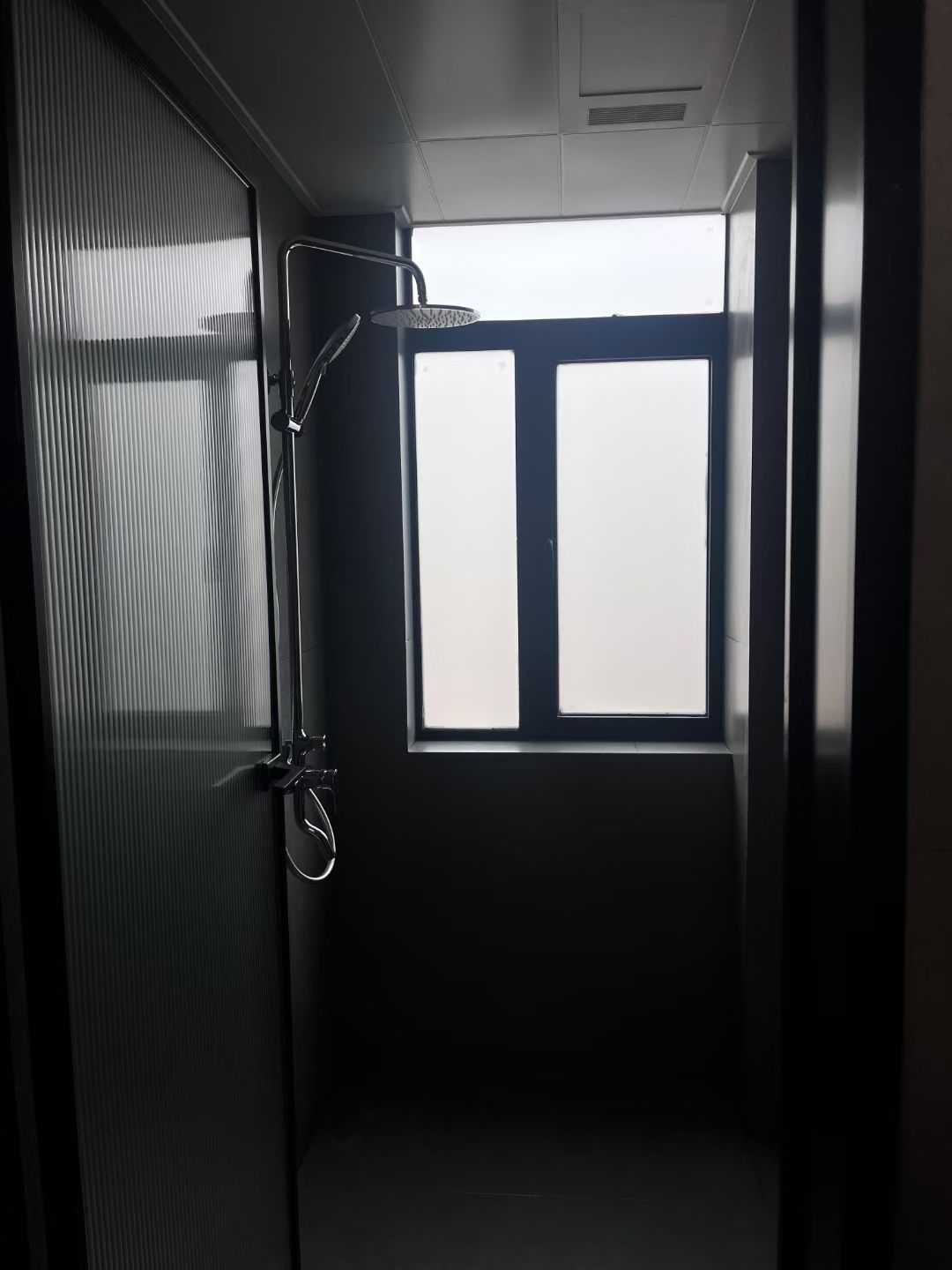 南门口安置小区二期  2室2厅1卫    1800.0元/月 南门口安置小区二期  2室2厅1卫    1800.0元/月室内图