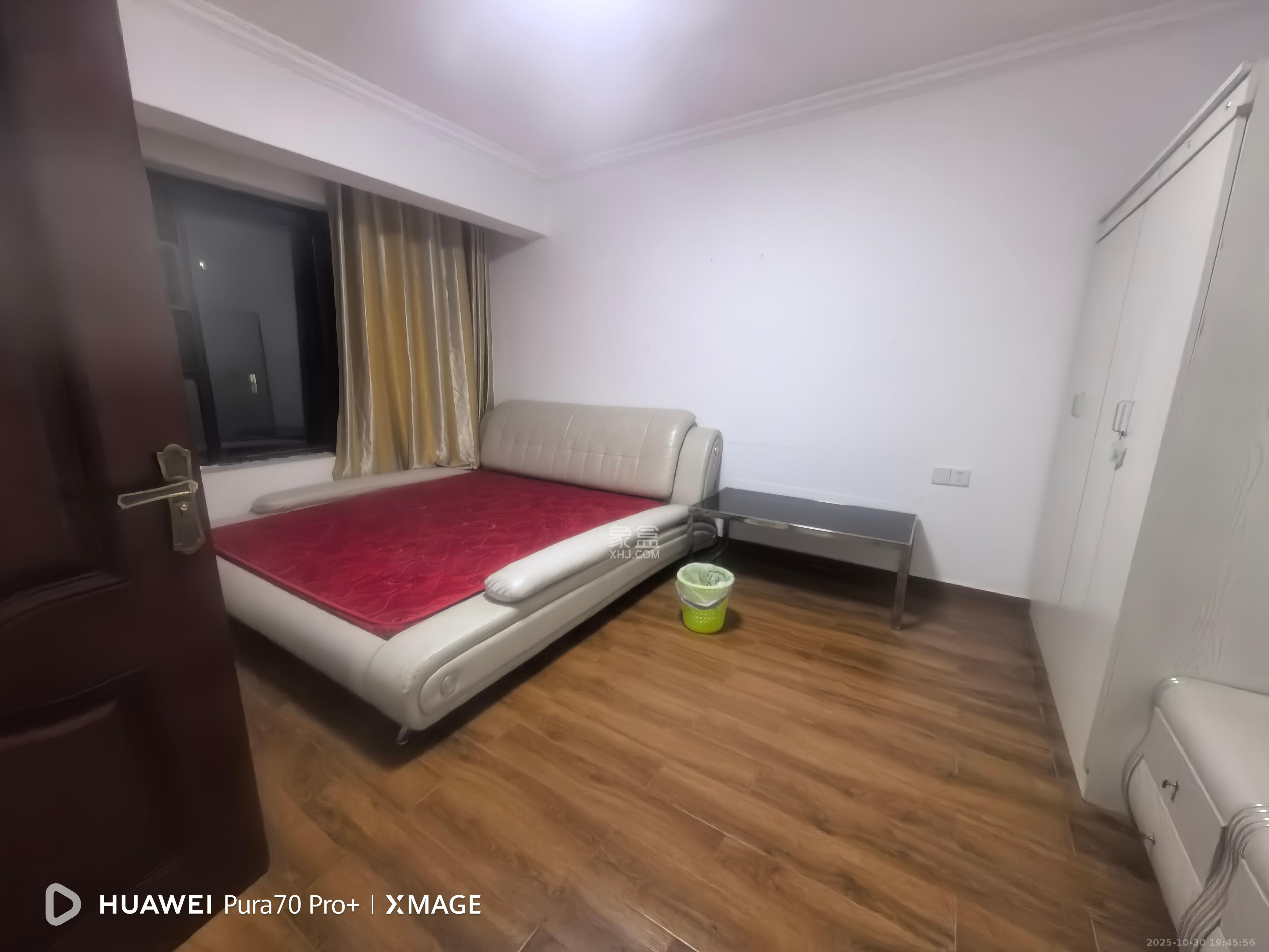 三一街区  1室1厅1卫    1100.0元/月室内图