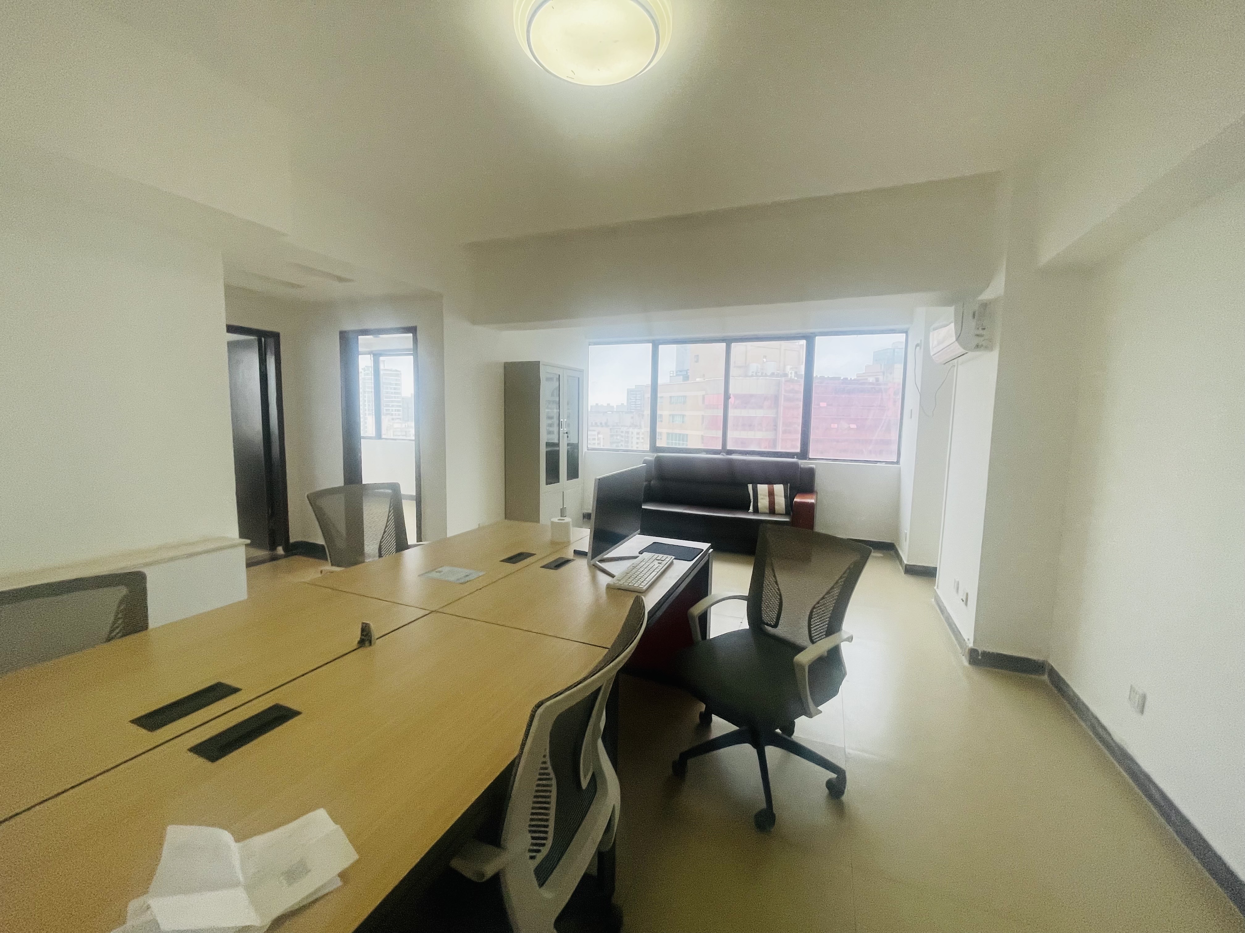 帝国大厦  2室2厅1卫    60.0万