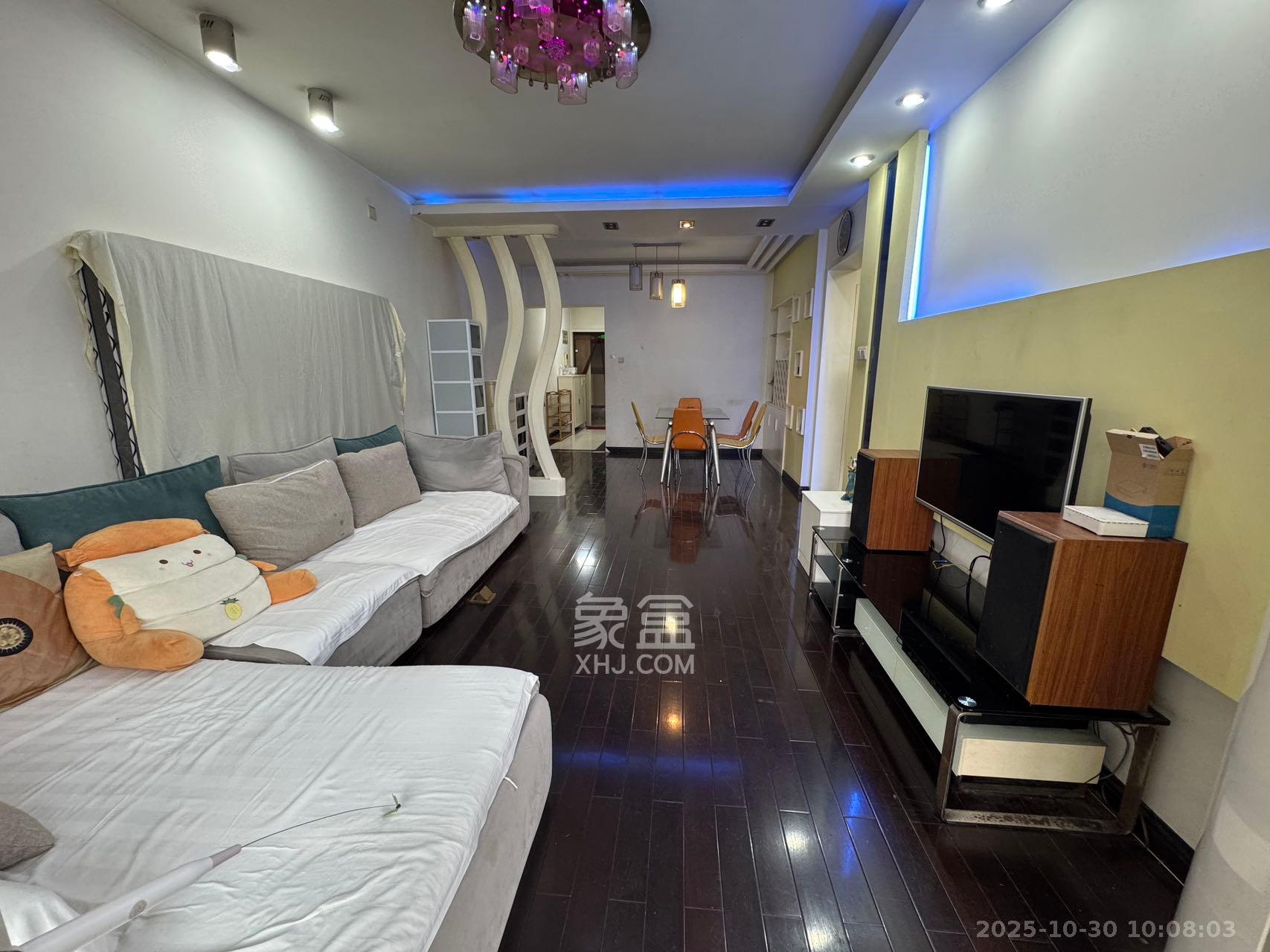 金碧文华 2室2厅1卫 2000.0元/月 金碧文华 2室2厅1卫 2000.0元/月室内图