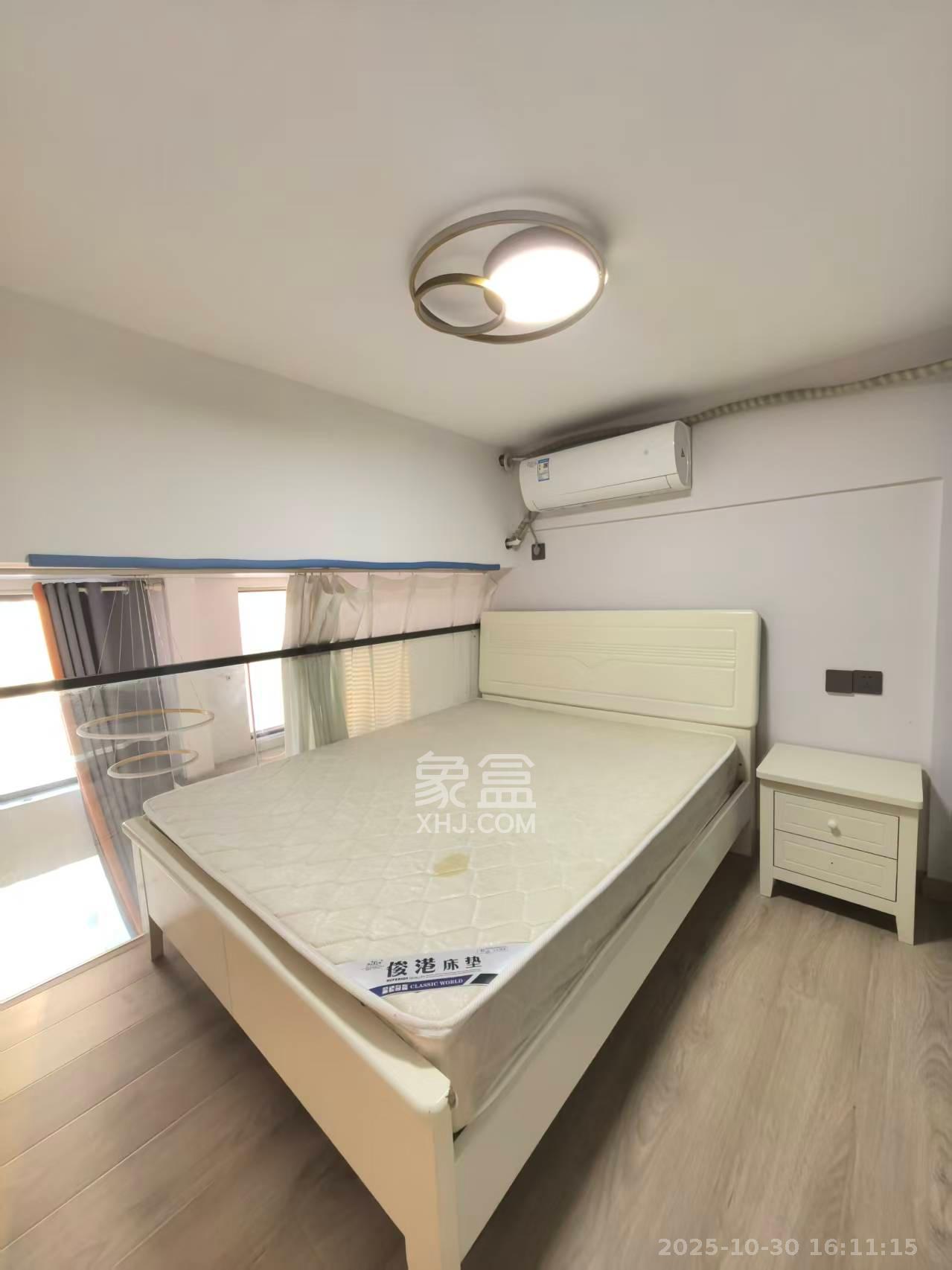 欣隆居  2室1厅1卫    2100.0元/月室内图