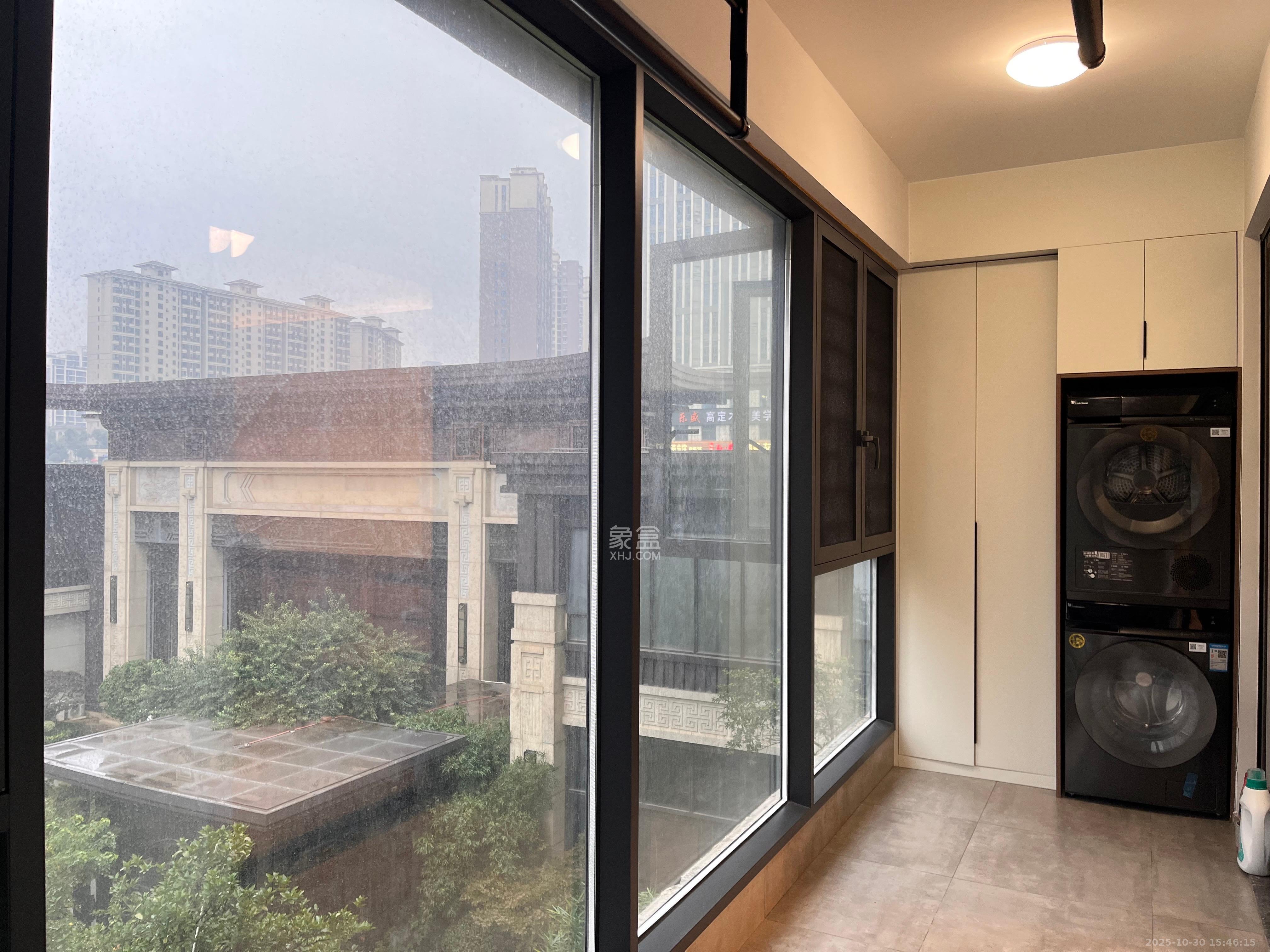 金茂建发泊悦  3室2厅2卫    4200.0元/月室内图