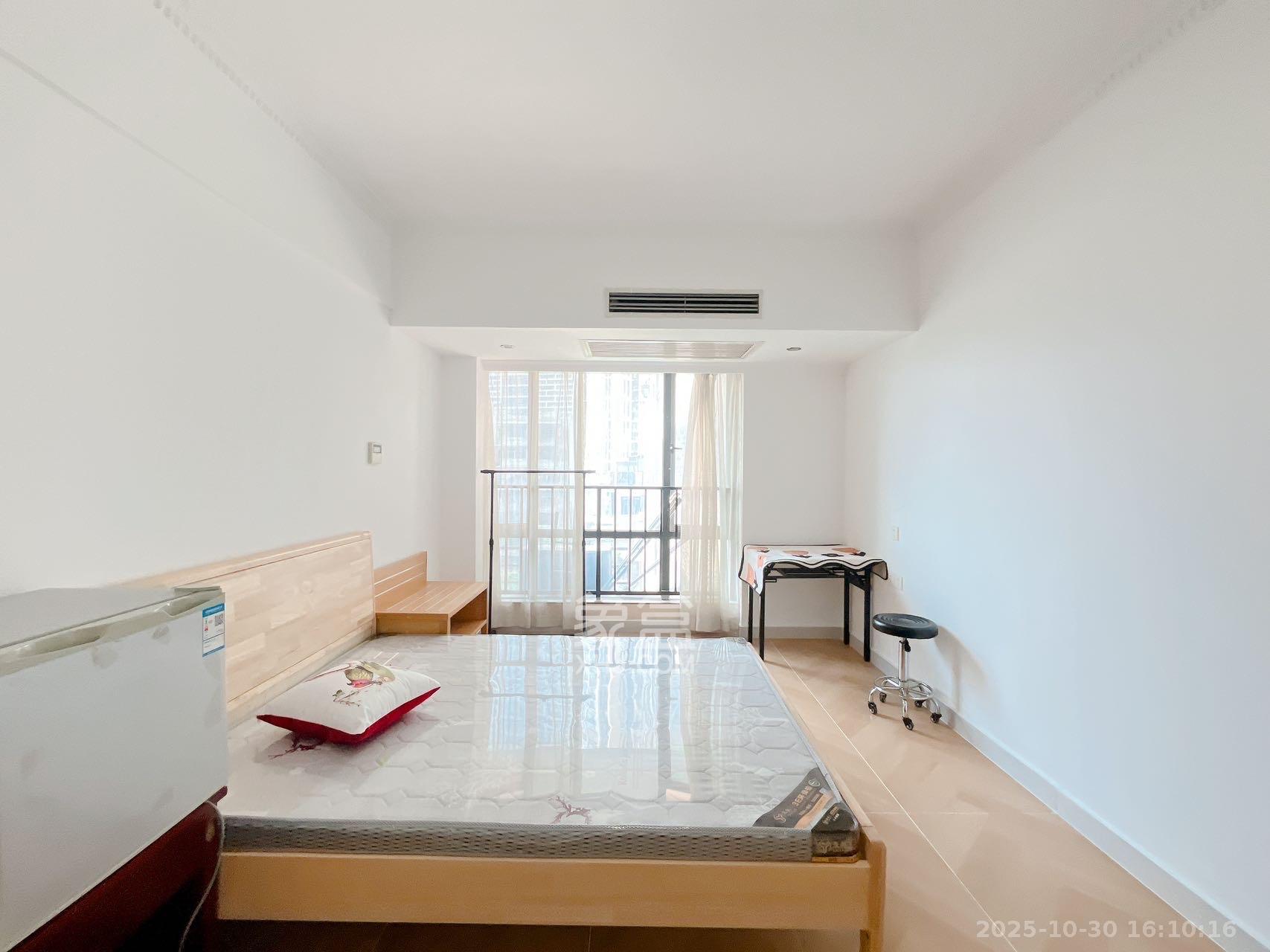 名富公寓  1室0厅1卫    1400.0元/月 名富公寓  1室0厅1卫    1400.0元/月室内图1