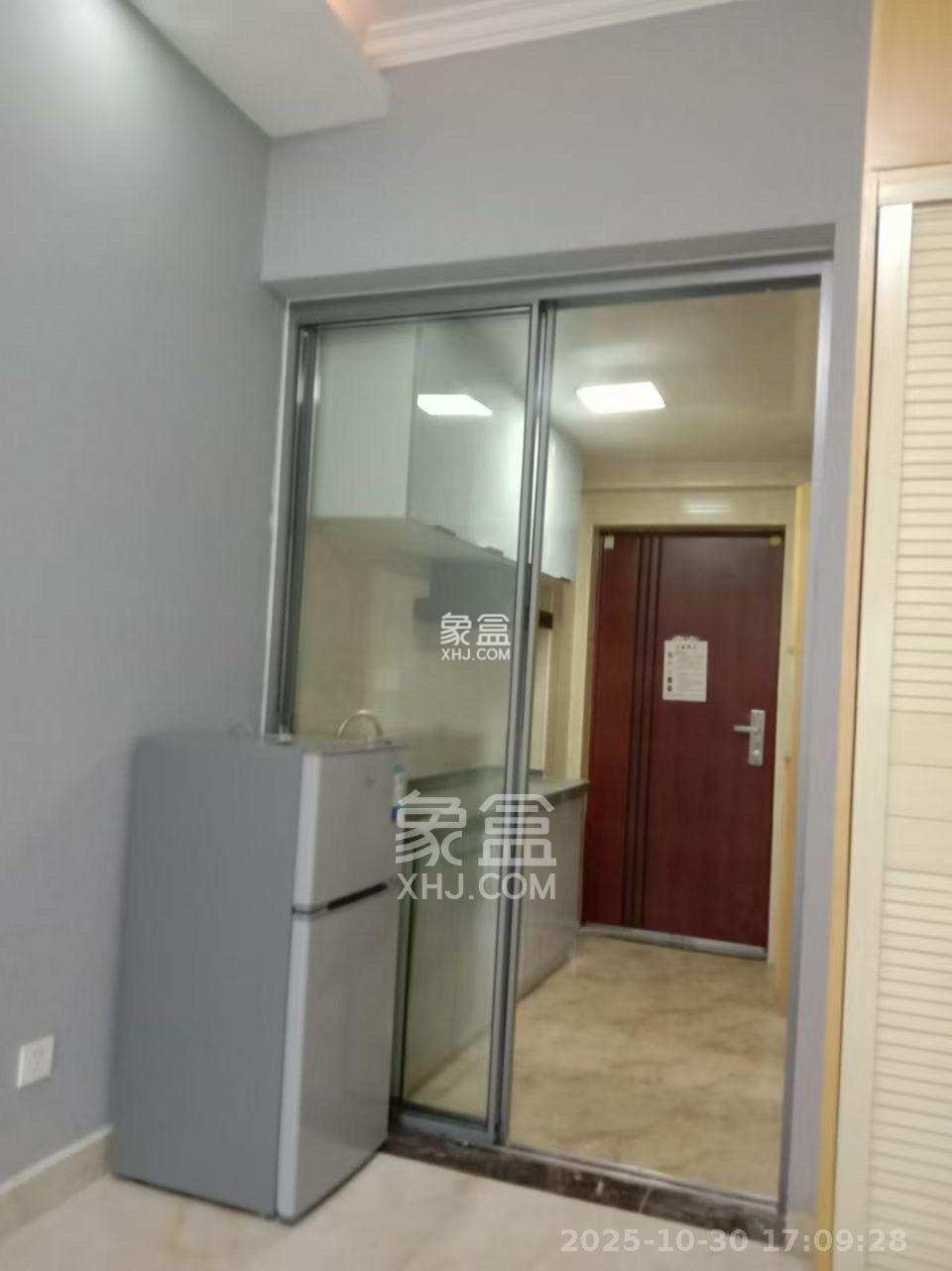 达美D6区  1室1厅1卫    1300.0元/月 达美D6区  1室1厅1卫    1300.0元/月室内图