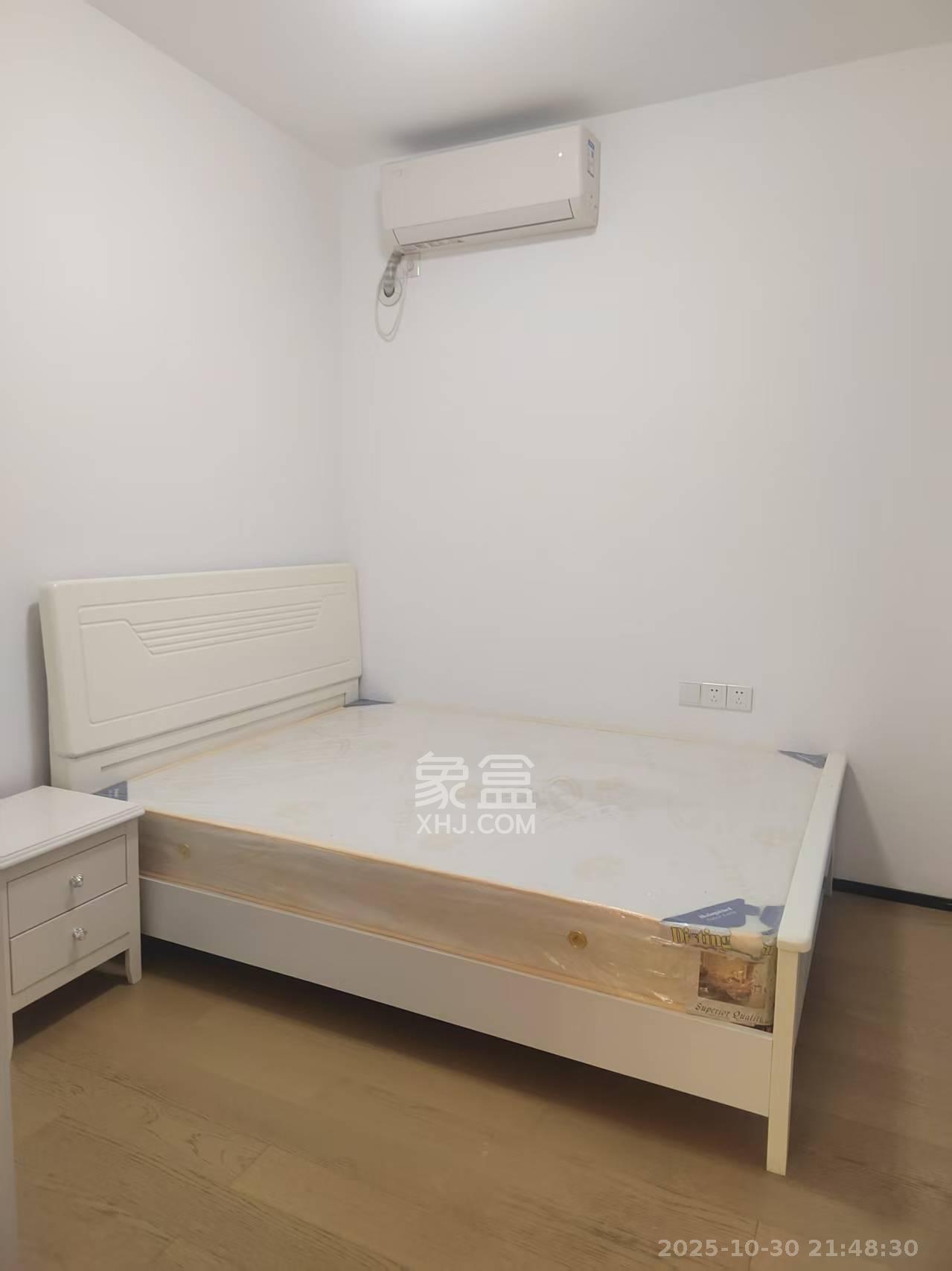 万科金色梦想D区  2室1厅1卫    2200.0元/月室内图