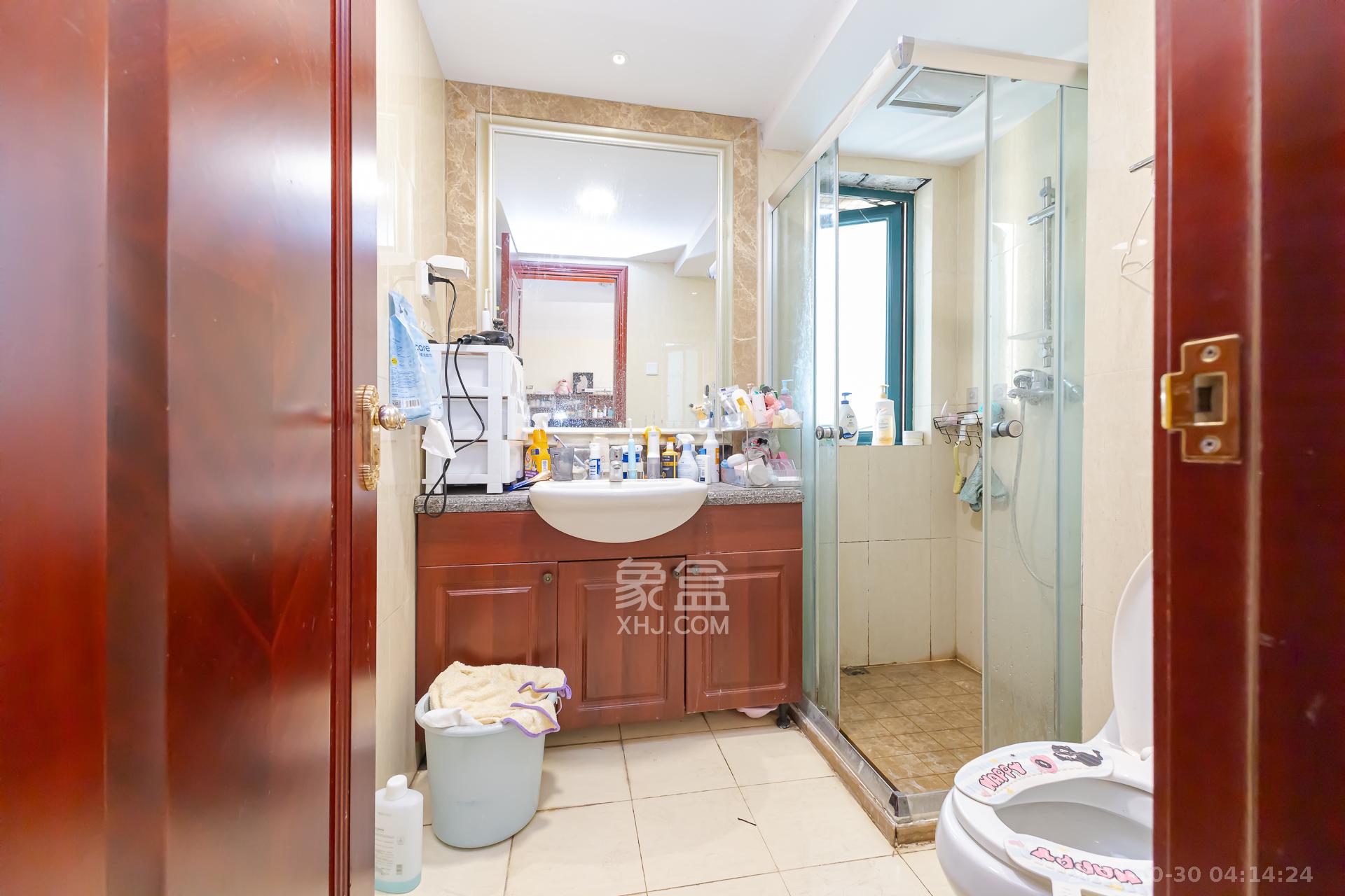 恒大名都  2室2厅1卫    49.8万 恒大名都  2室2厅1卫    49.8万卫生间