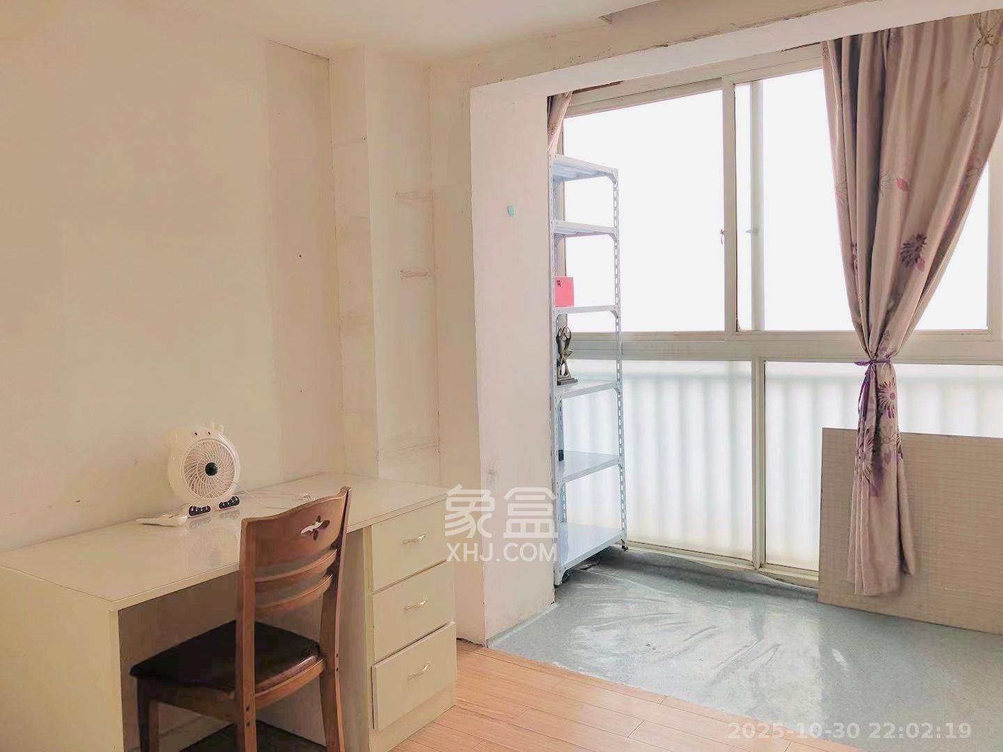 金碧文华  3室1厅1卫    2200.0元/月 金碧文华  3室1厅1卫    2200.0元/月室内图